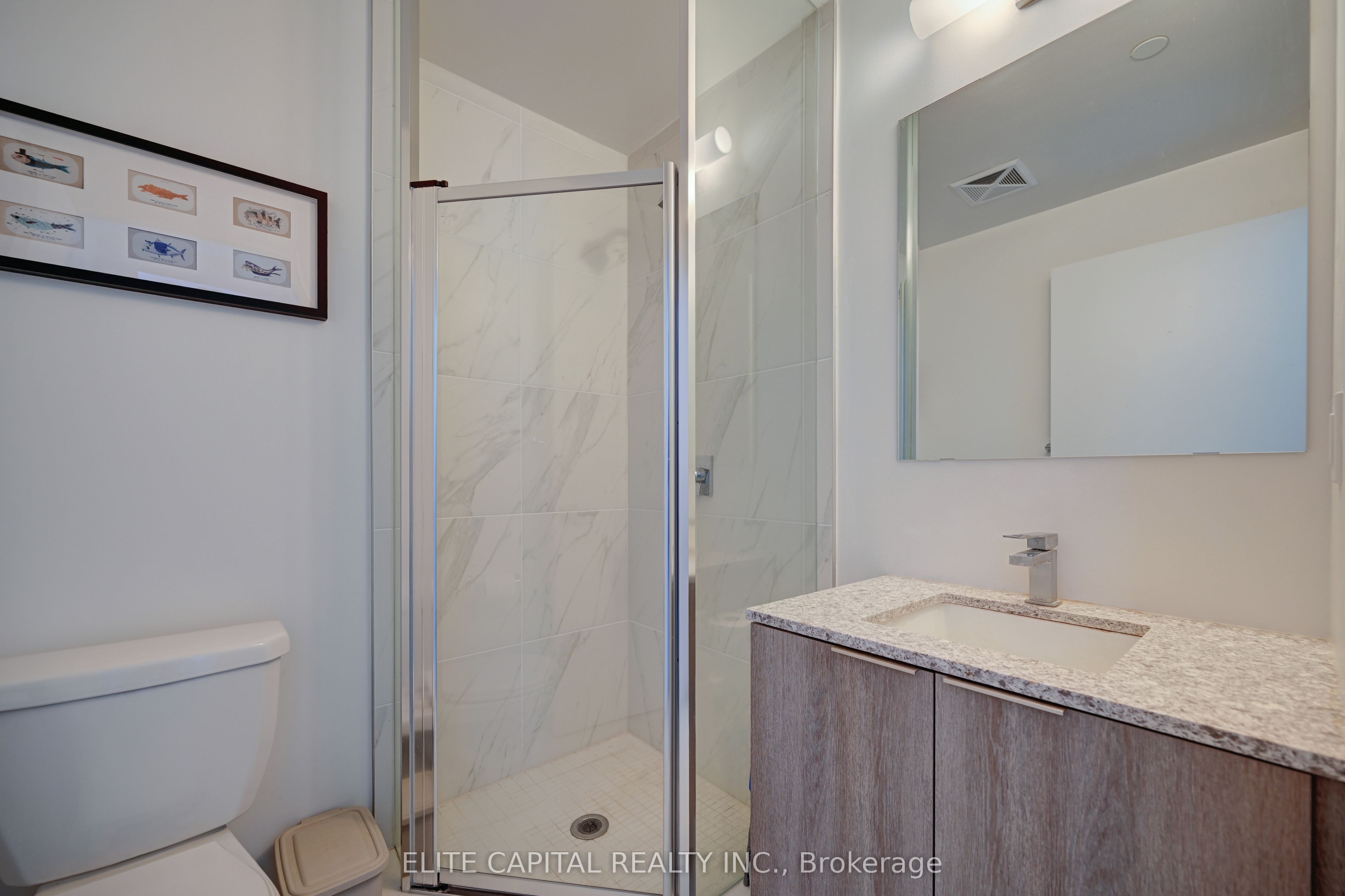 31 Tippett Road 740 Property Photo 11