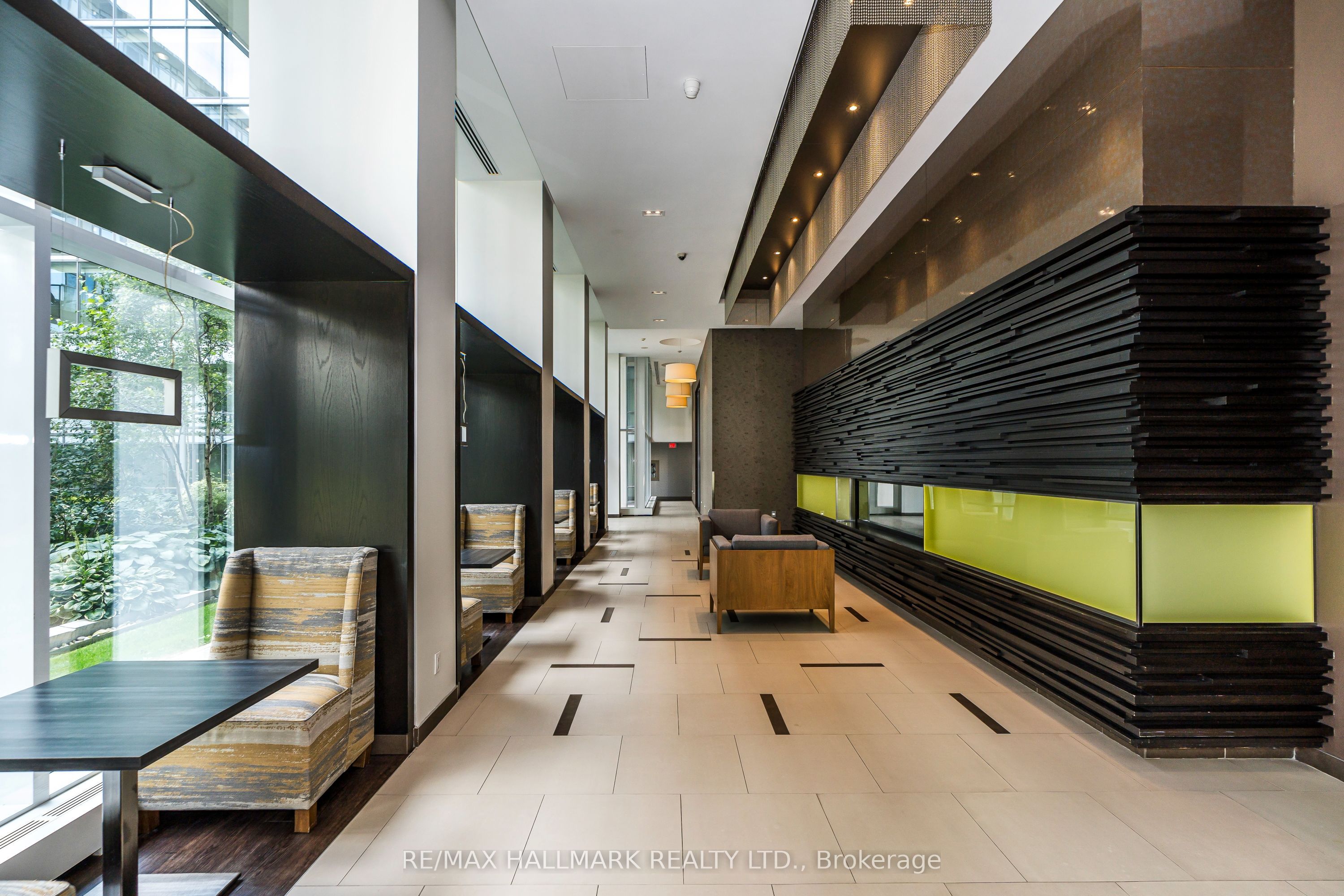 90 Stadium Road 919 Property Photo 14