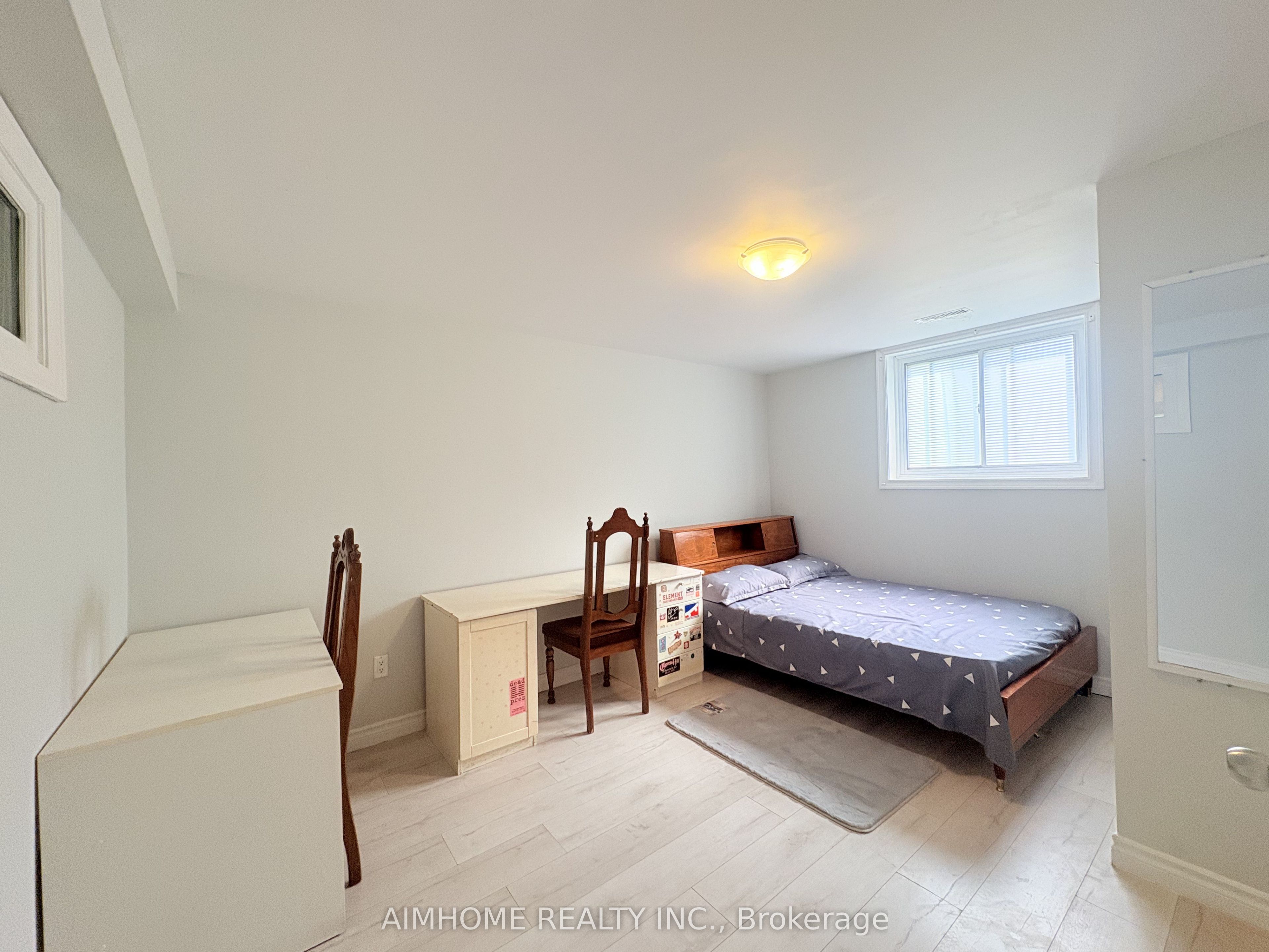 70 Micmac Crescent Property Photo 4