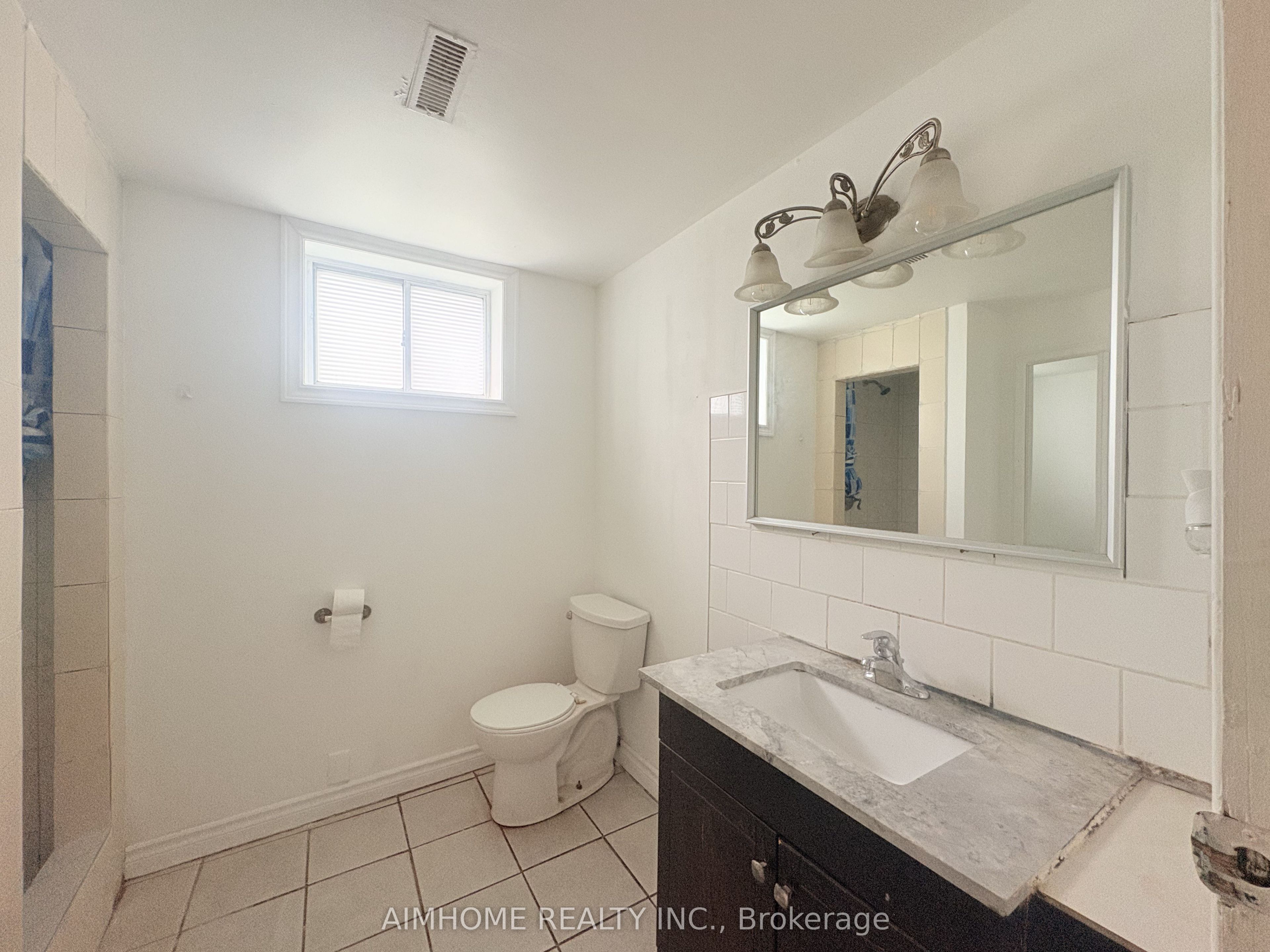 70 Micmac Crescent Property Photo 6