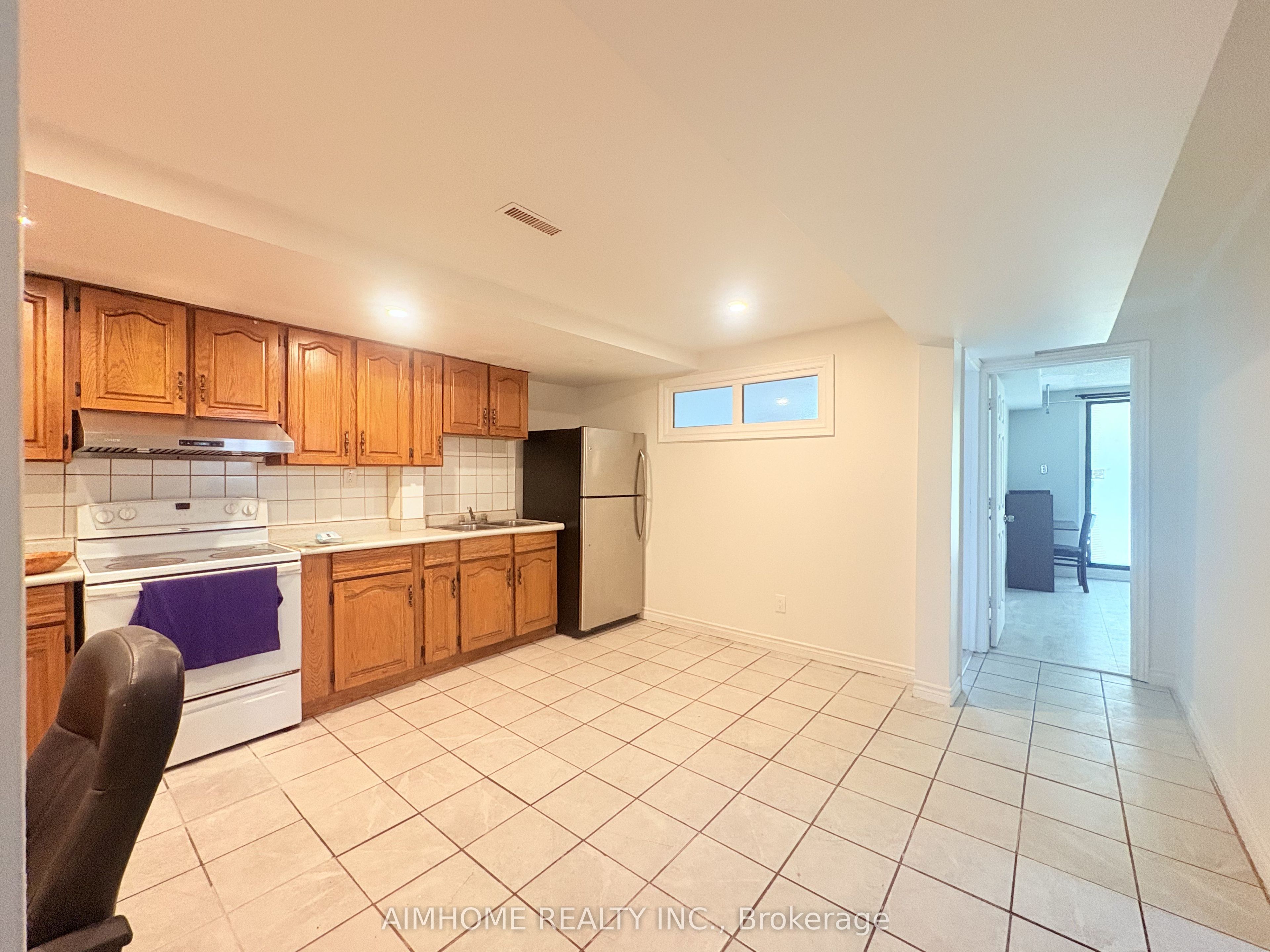 70 Micmac Crescent Property Photo 7