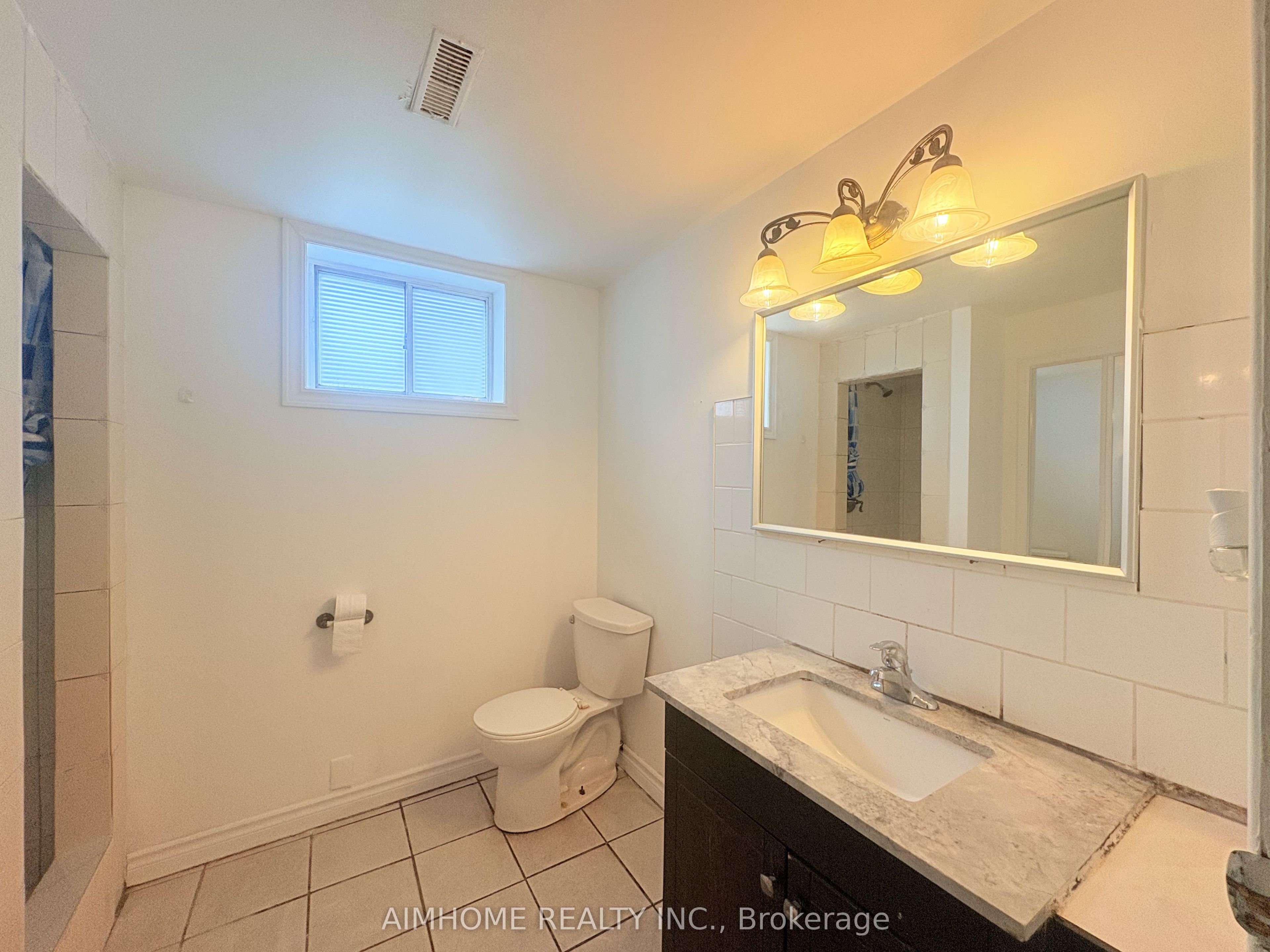 70 Micmac Crescent Property Photo 8