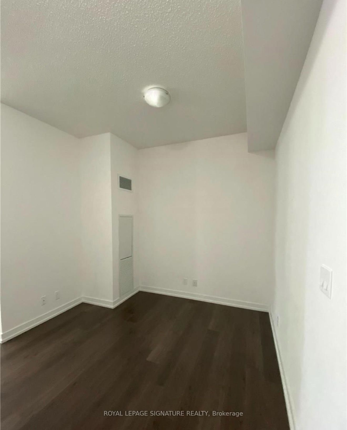 89 Dunfield Avenue 2610 Property Photo 10