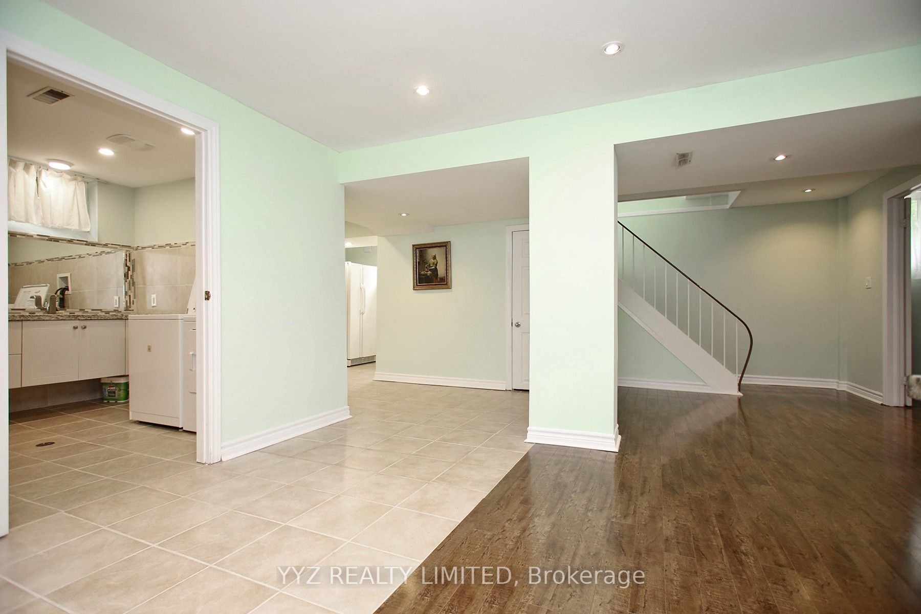 8 Snowcrest Avenue Property Photo 19