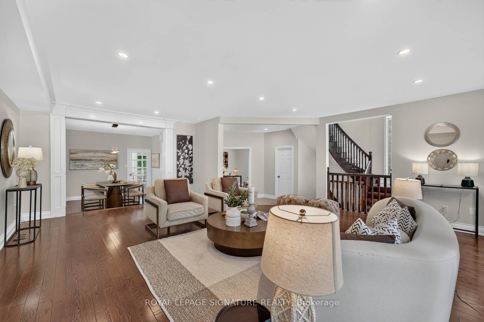 253 Byng Avenue Property Photo 6