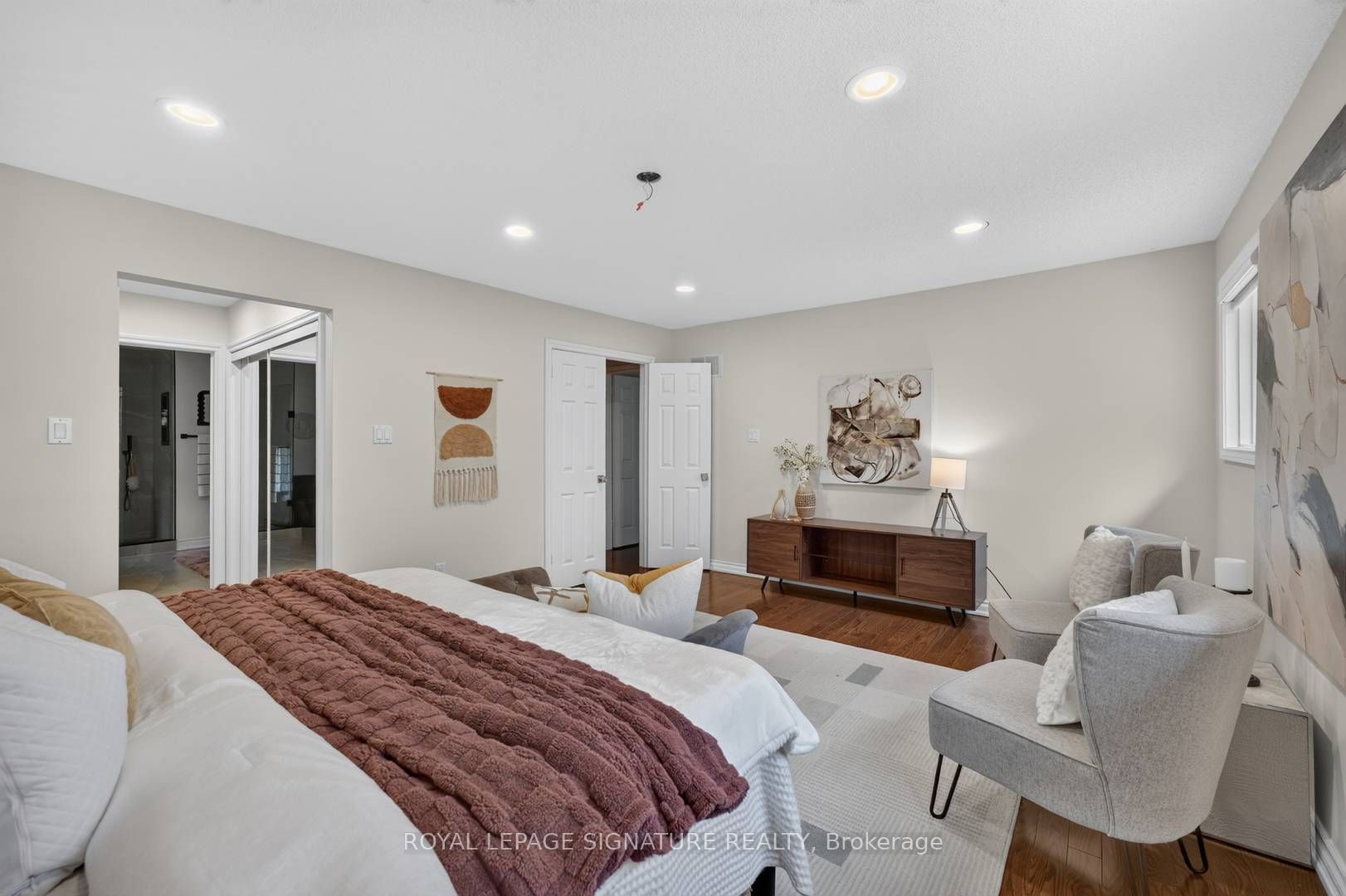 253 Byng Avenue Property Photo 25