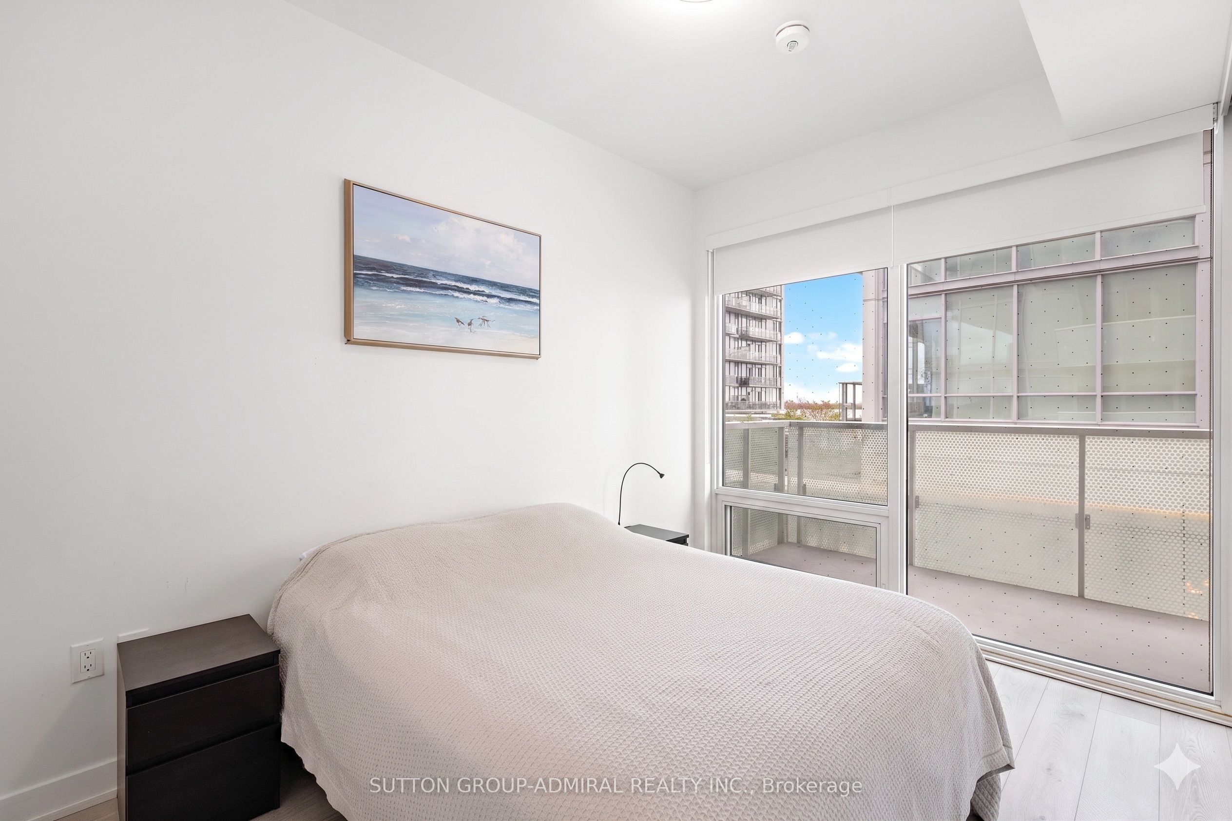 15 Queens Quay E 208 Property Photo 18