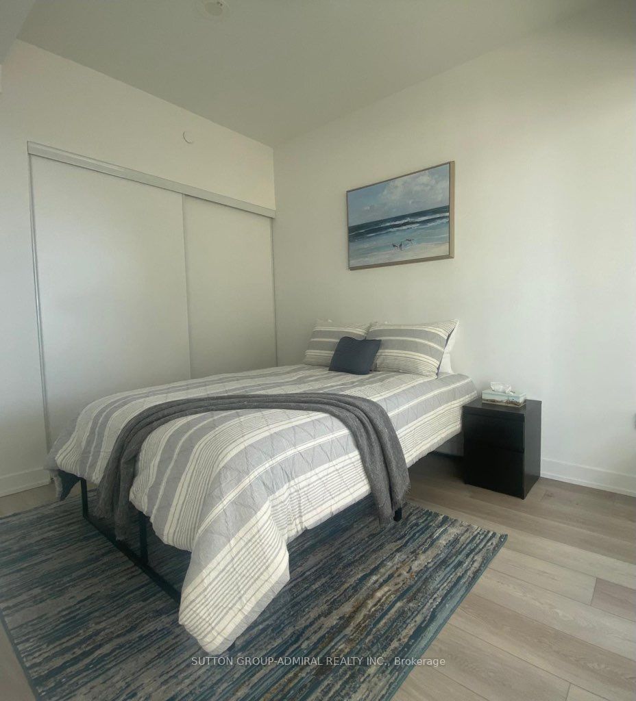 15 Queens Quay E 208 Property Photo 19