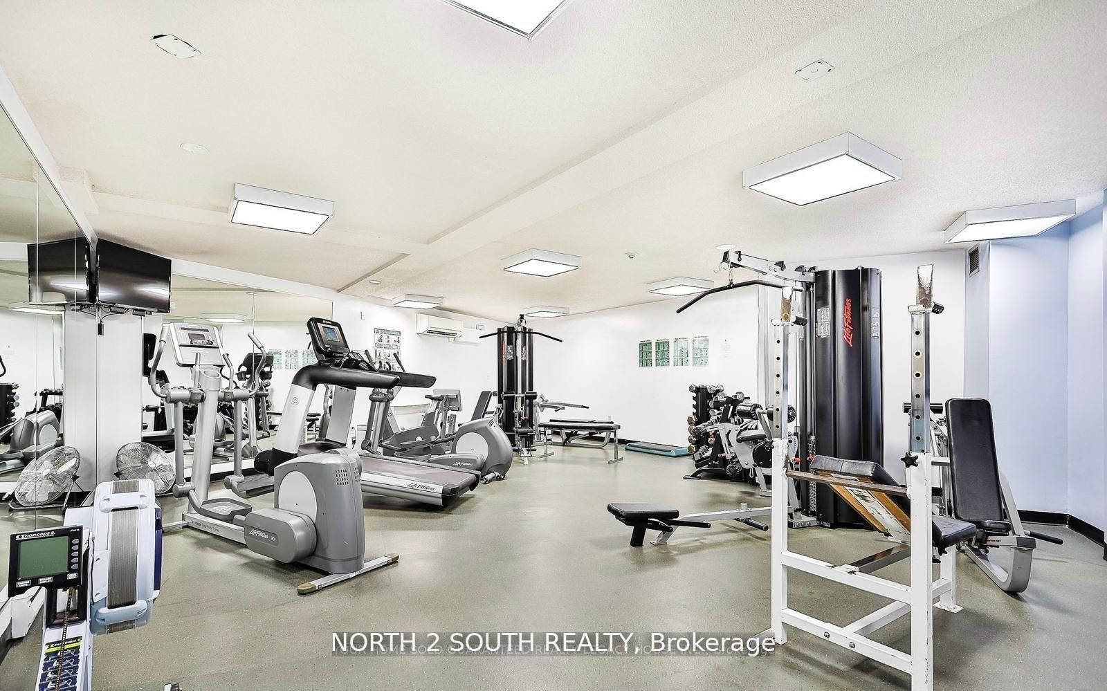 270 Queens Quay W 505 Property Photo 13