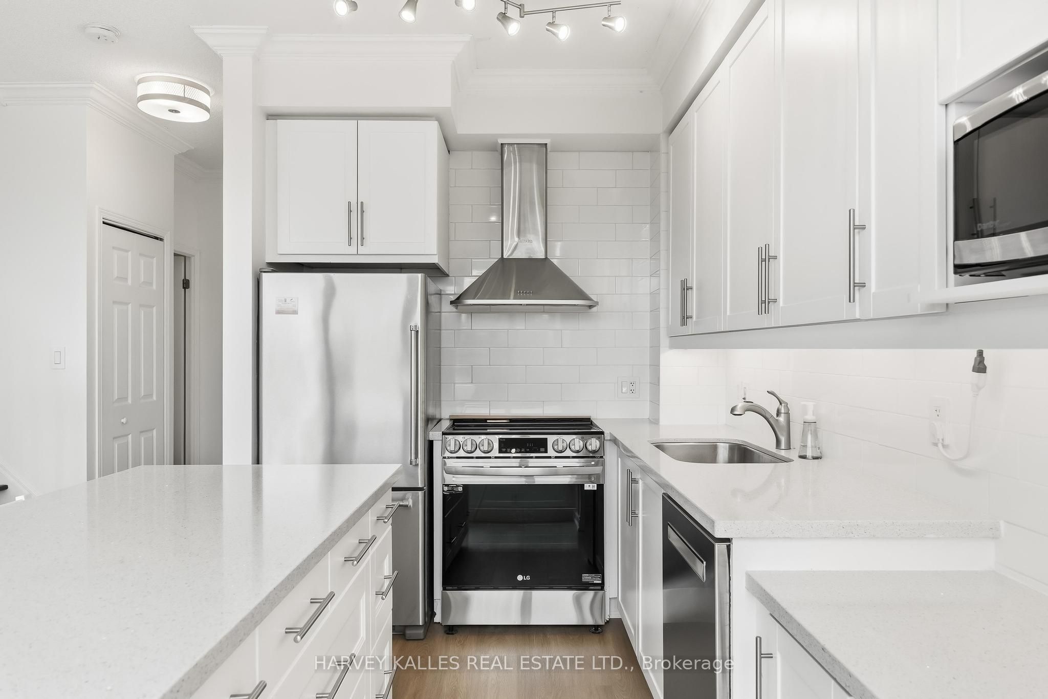 308 Palmerston Avenue Ph14 Property Photo 17