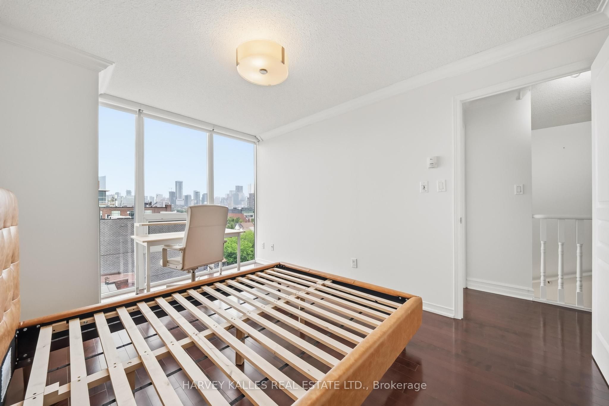 308 Palmerston Avenue Ph14 Property Photo 23