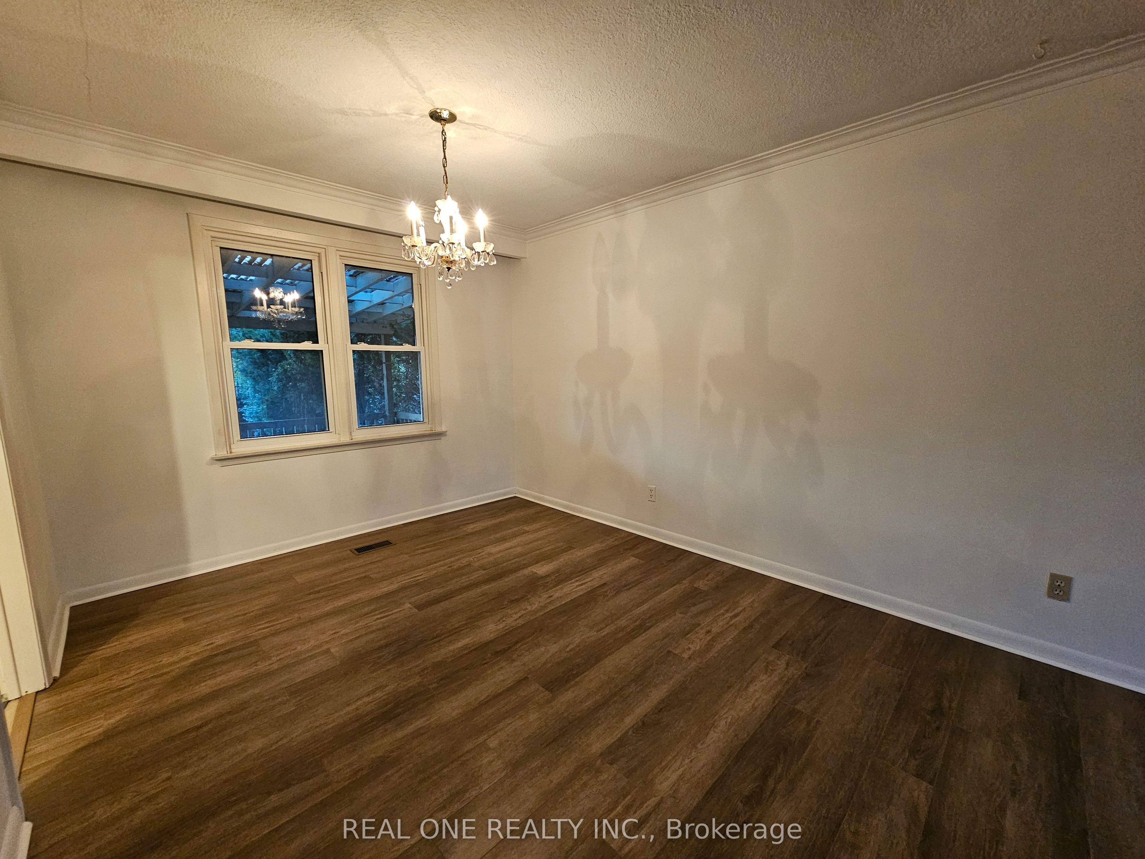 6 Fairhill Crescent Property Photo 6