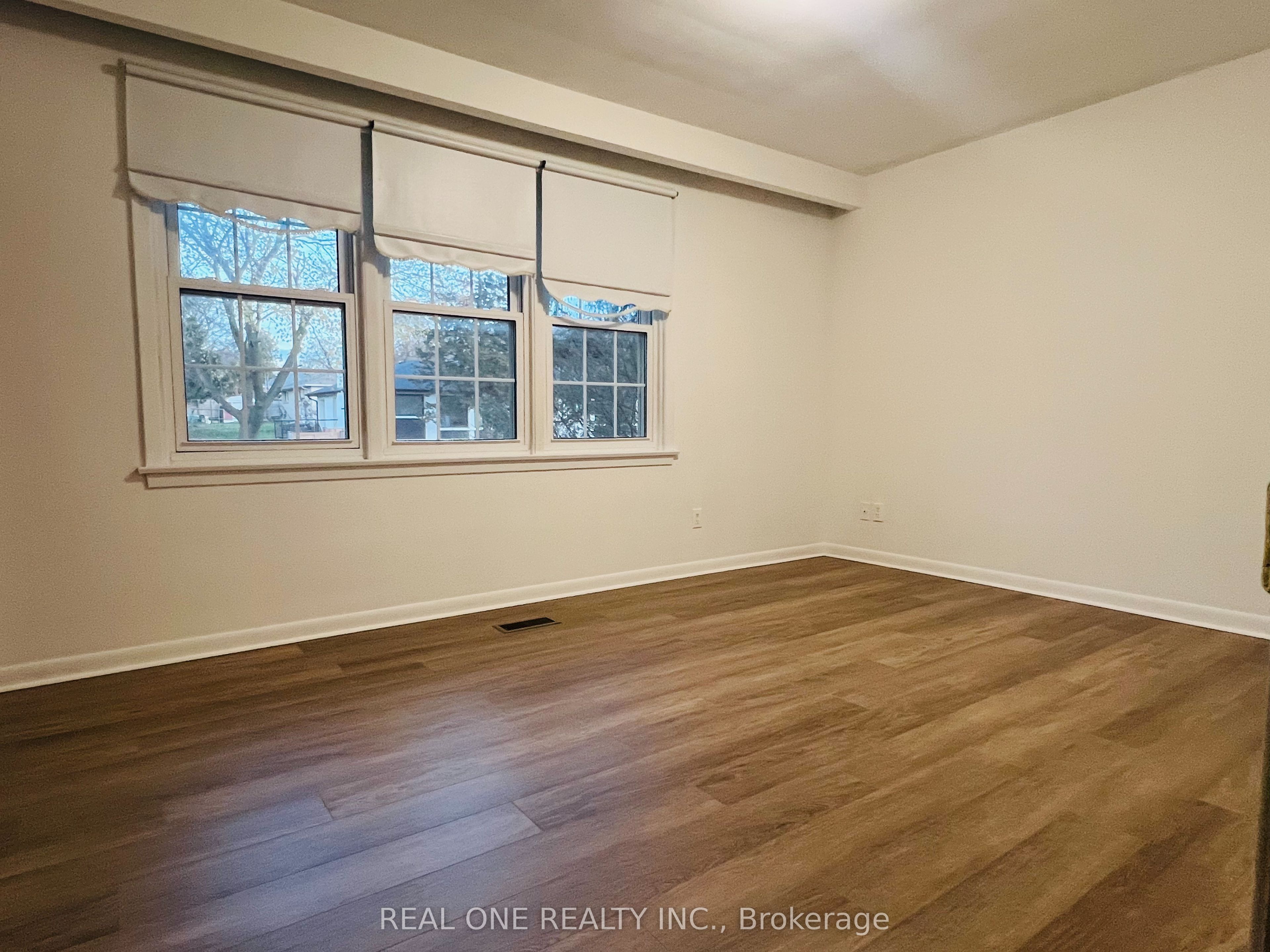 6 Fairhill Crescent Property Photo 11