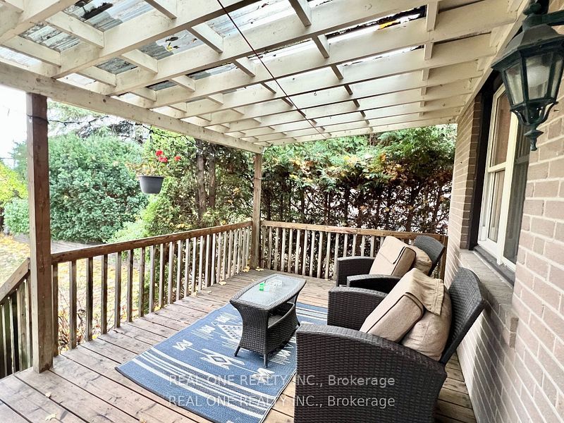 6 Fairhill Crescent Property Photo 18