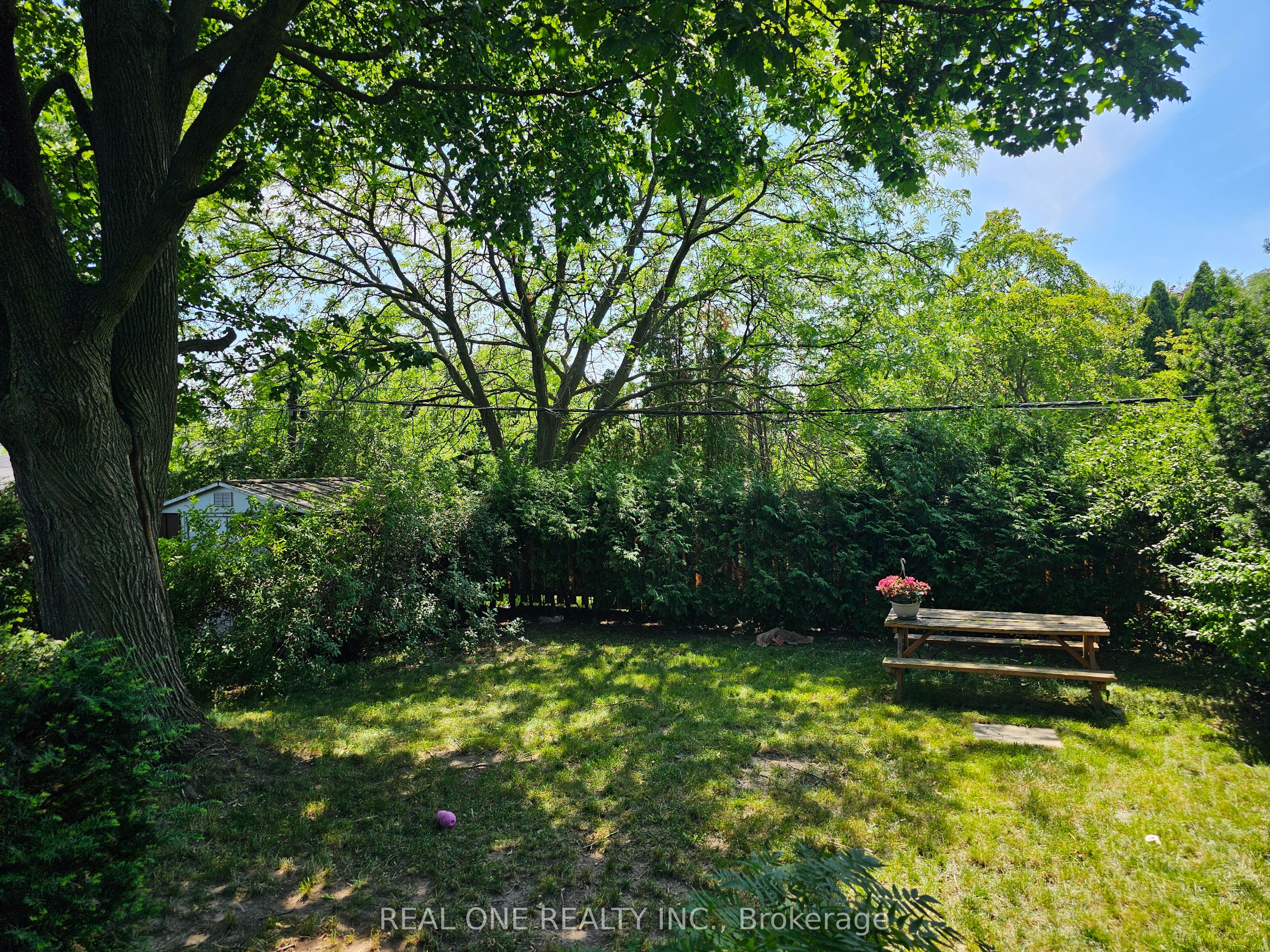 6 Fairhill Crescent Property Photo 20