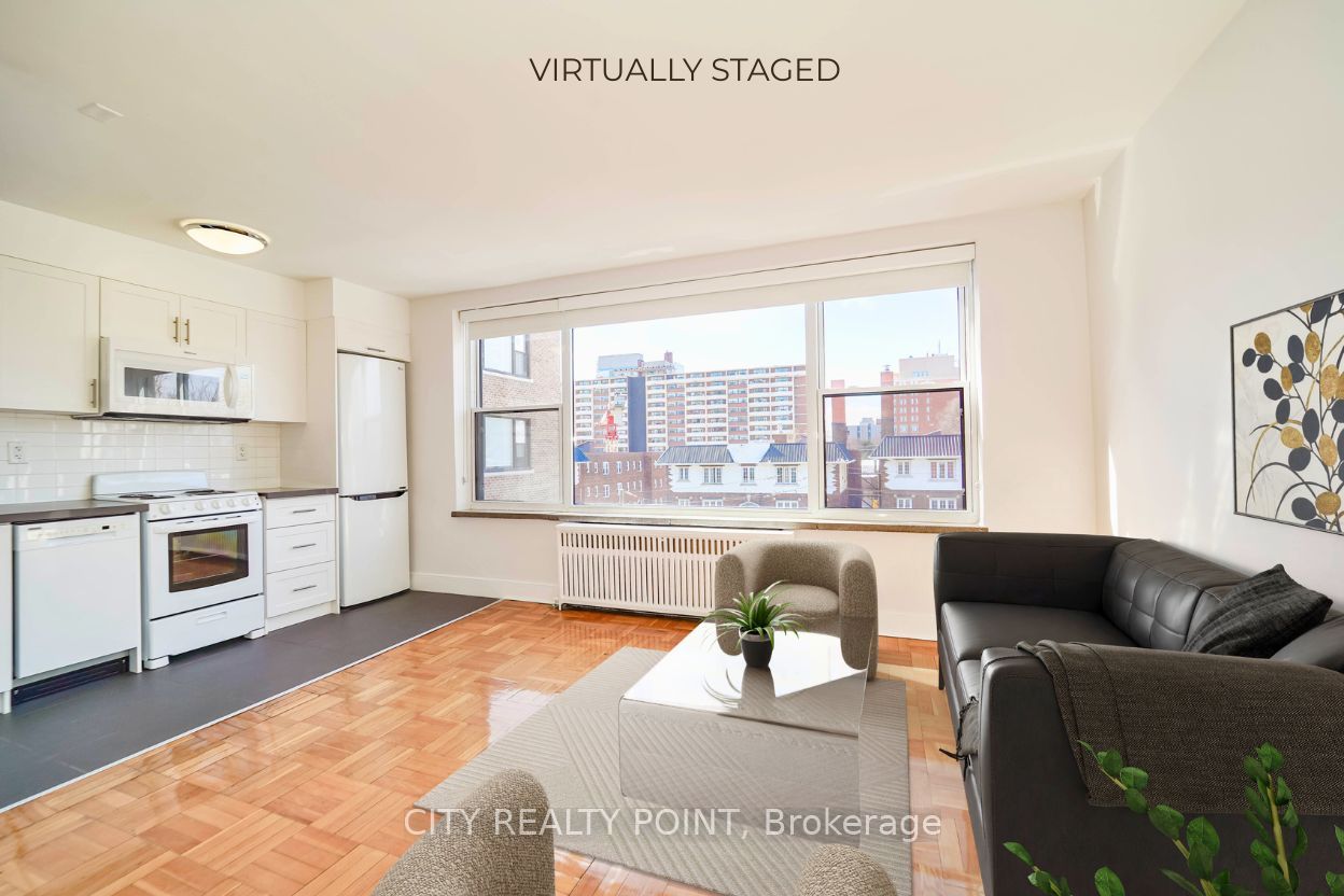 1545 Bathurst Street 202 Property Photo 1