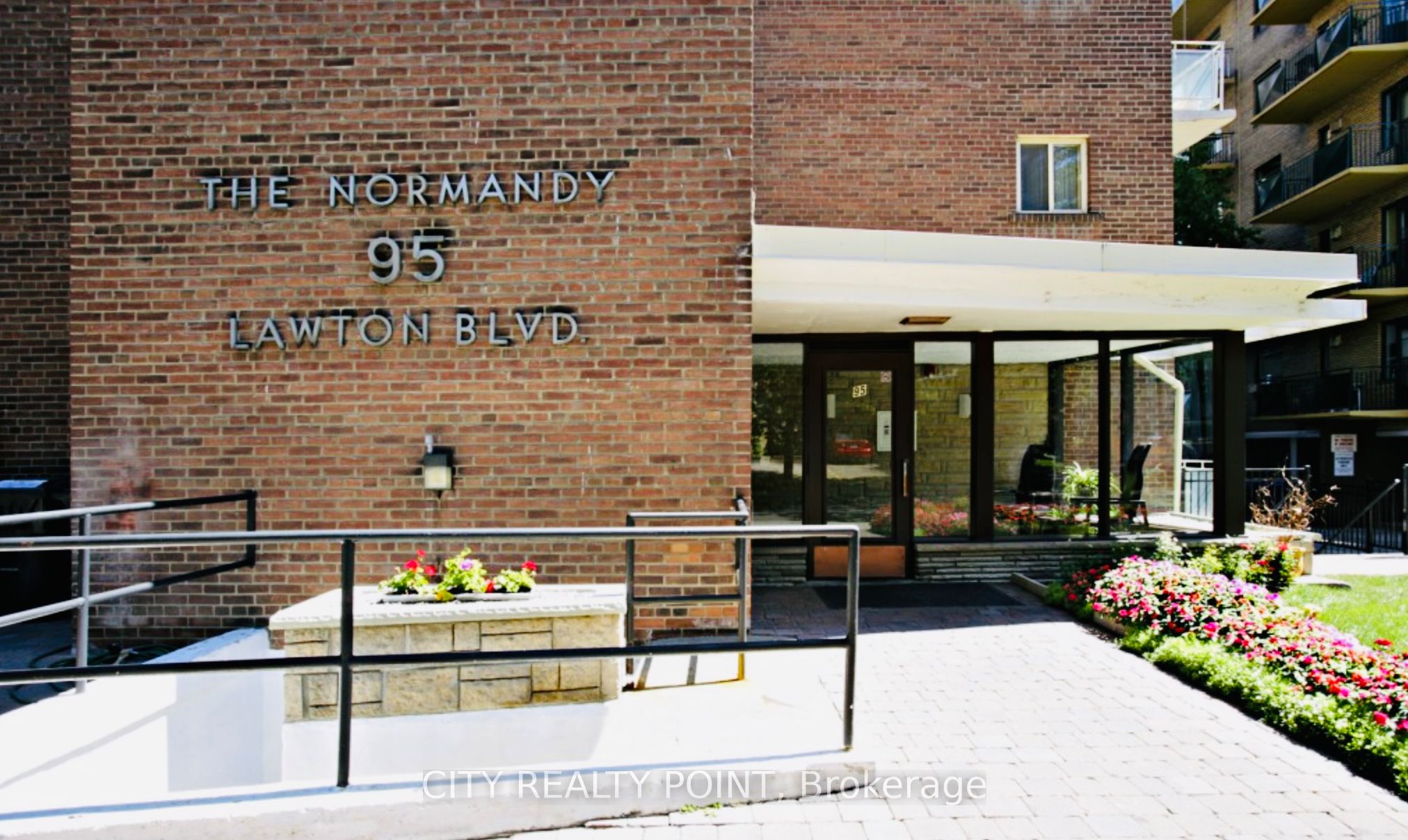 95 Lawton Boulevard 407 Property Photo 13