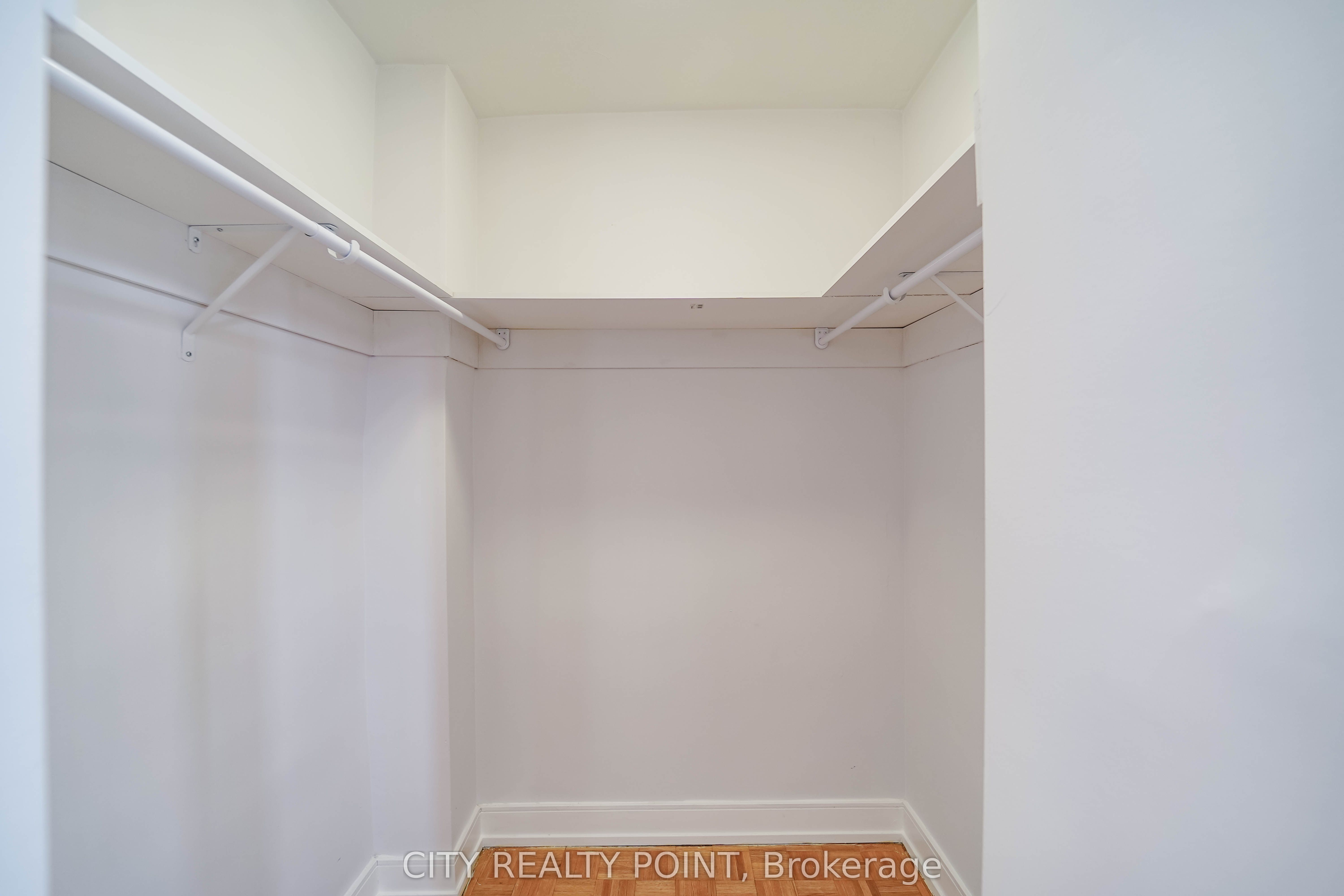 6200 Bathurst Street 310 Property Photo 18