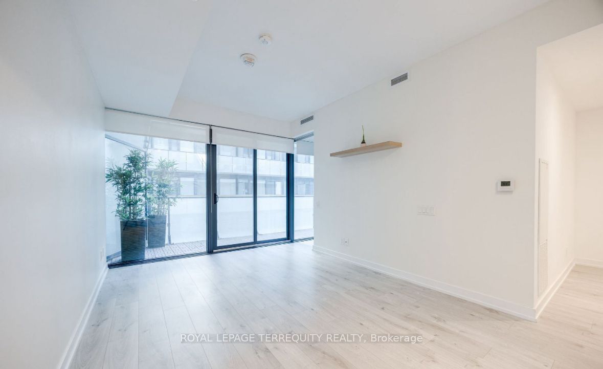 161 Roehampton Avenue 330 Property Photo 8