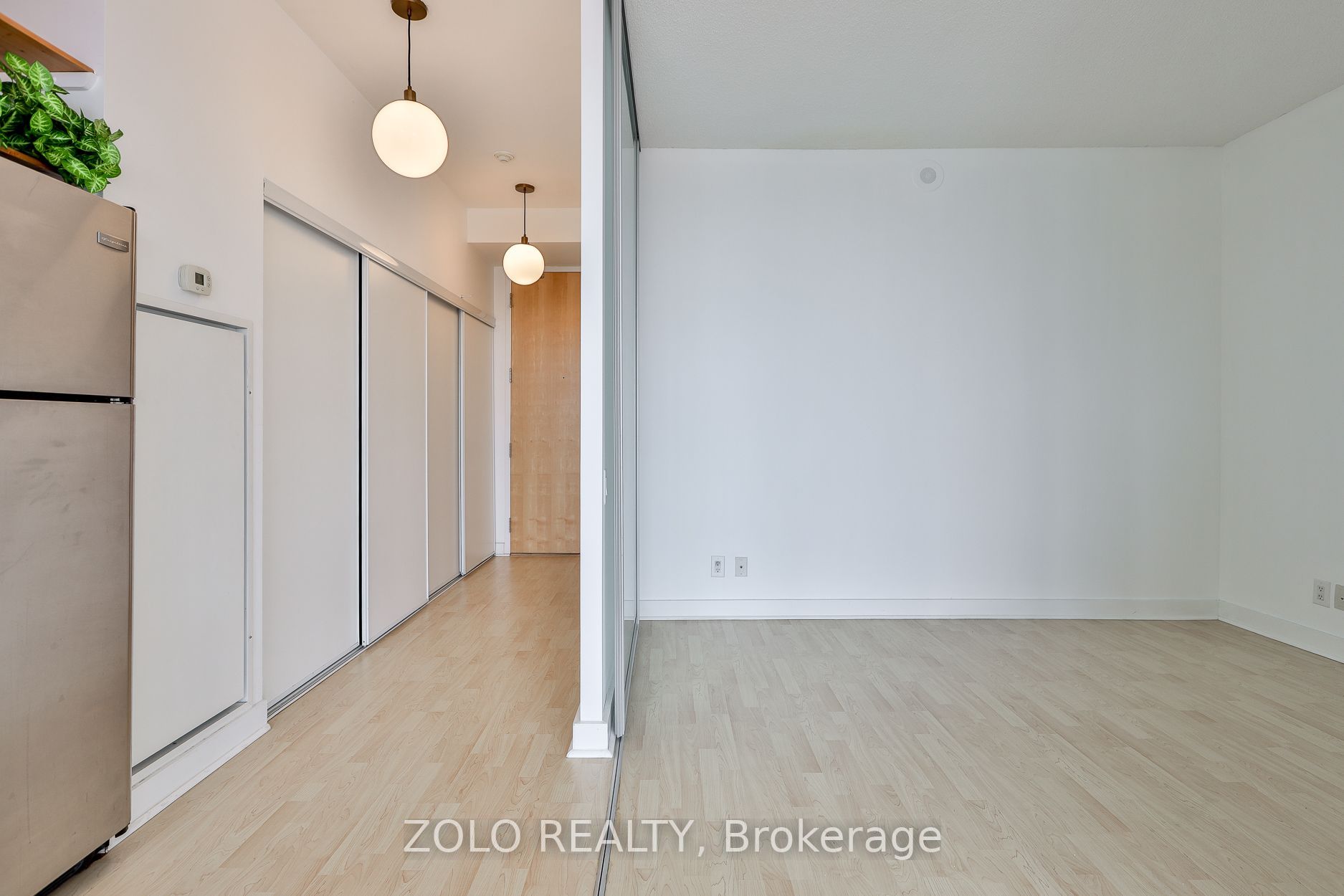 33 Mill Street 901 Property Photo 6