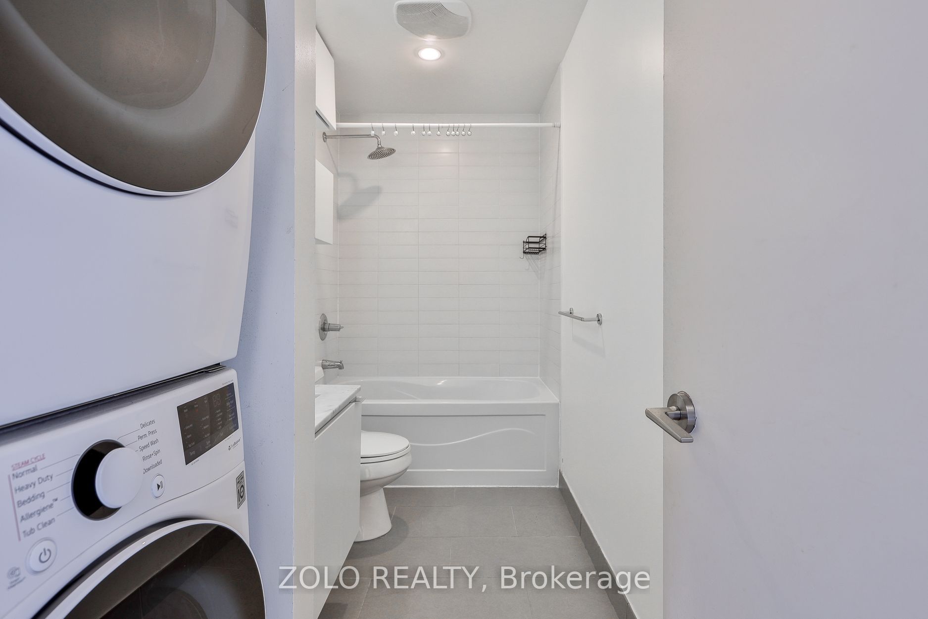 33 Mill Street 901 Property Photo 33