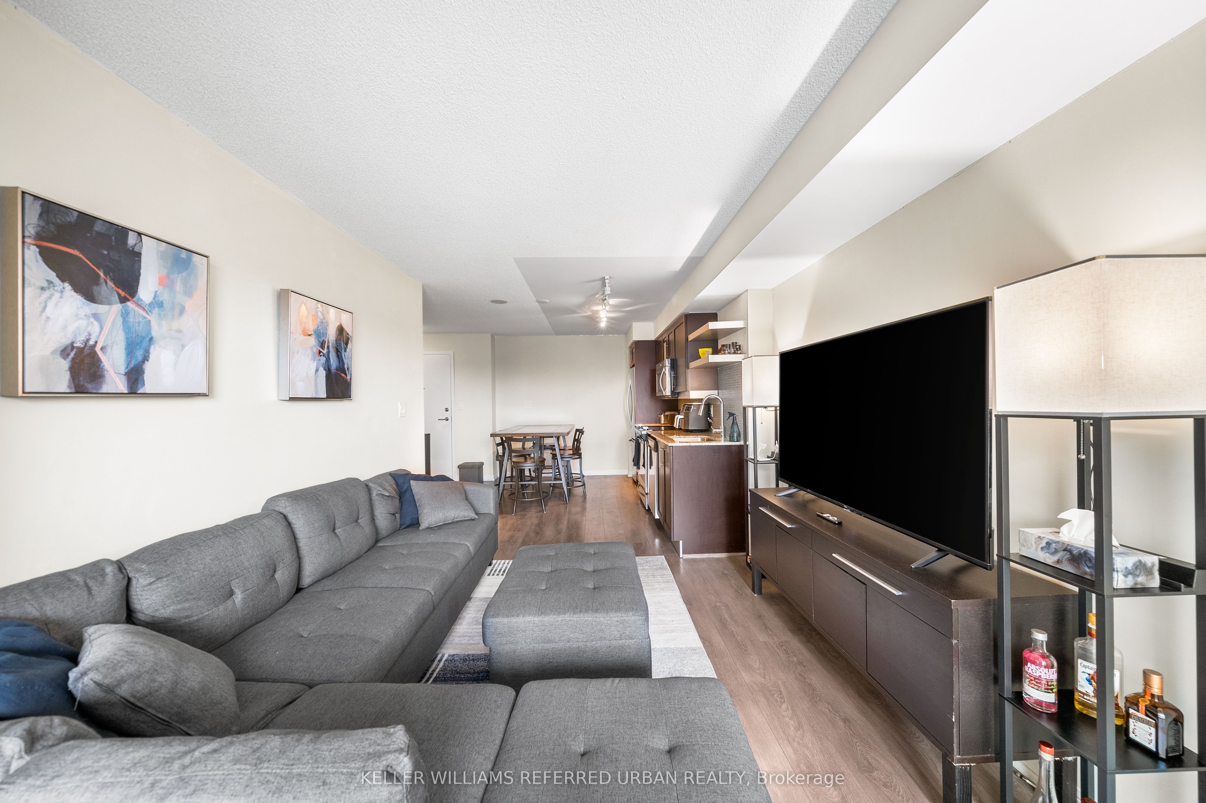 400 Adelaide Street E 1022 Property Photo 9