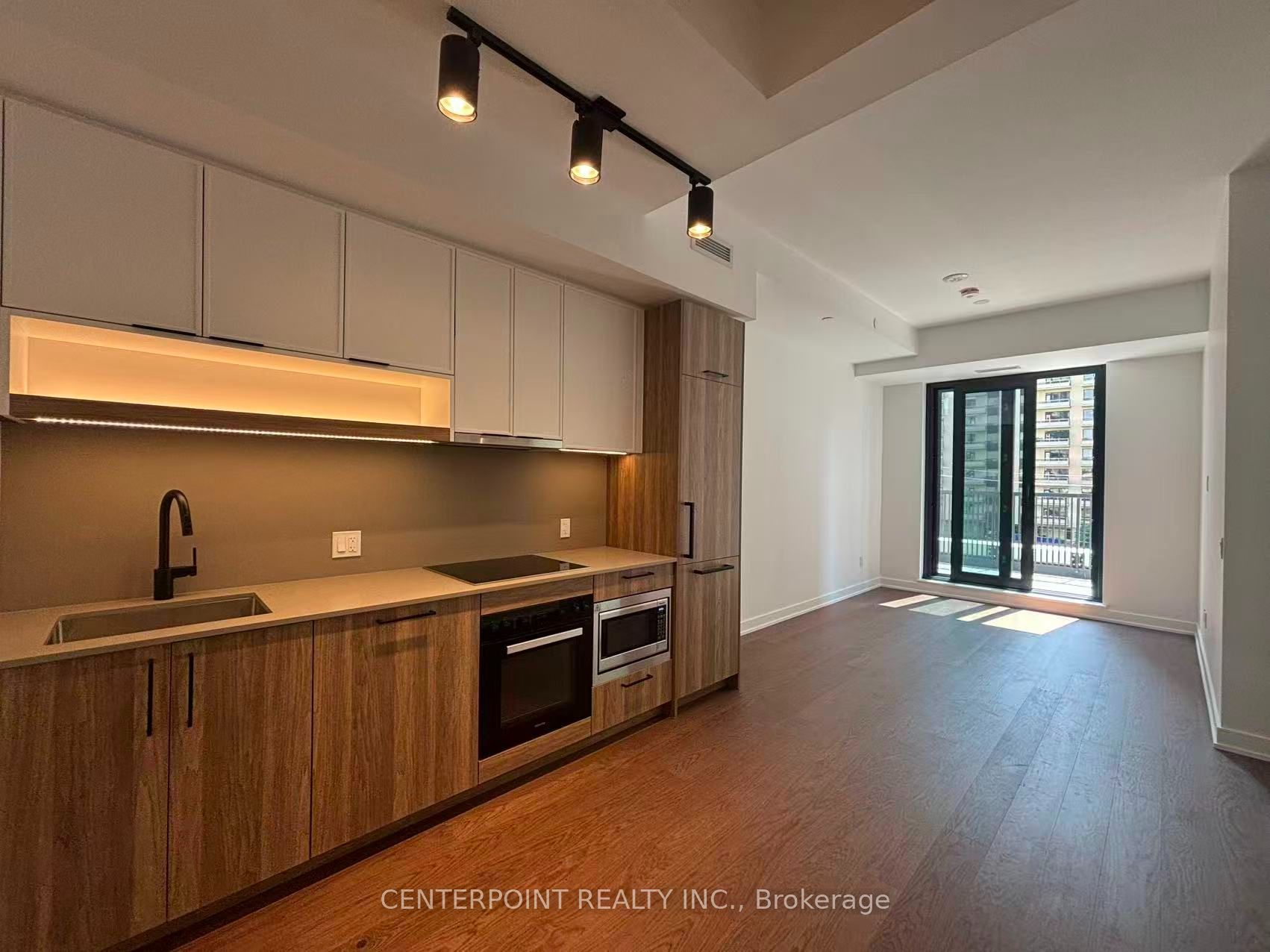 91 Montclair Avenue 836 Property Photo 3