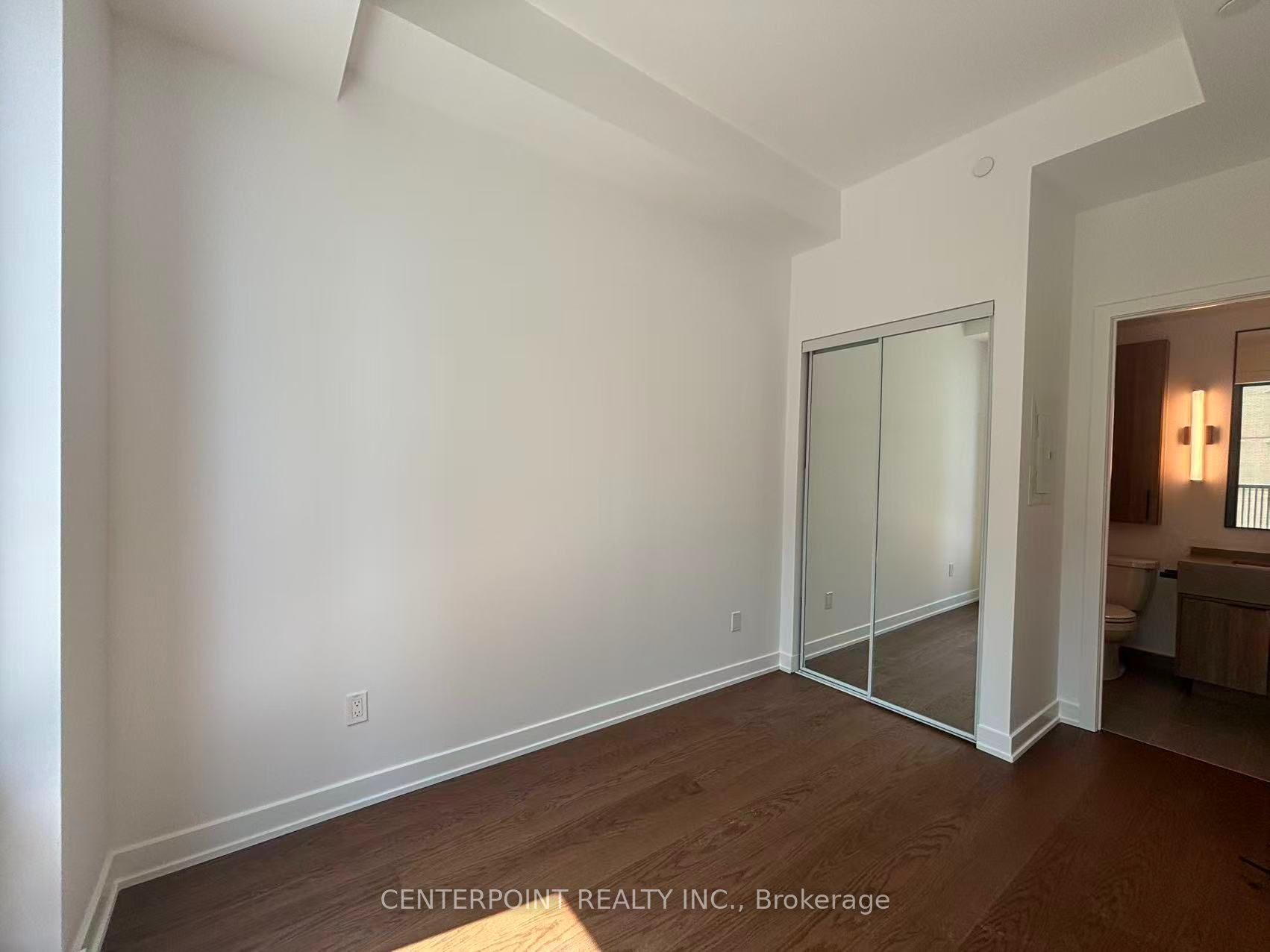 91 Montclair Avenue 836 Property Photo 10