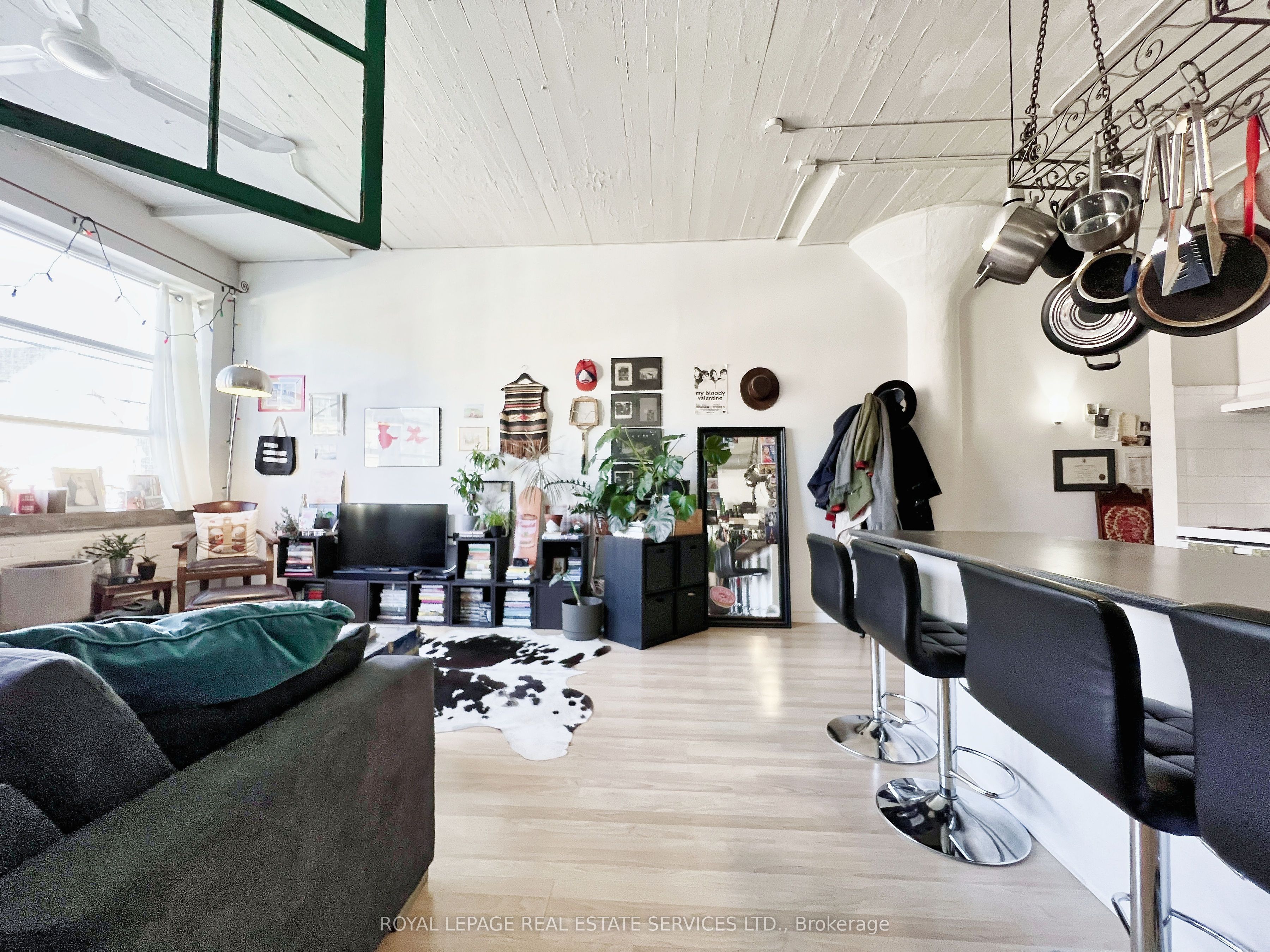 365 Dundas Street E 201 Property Photo 17