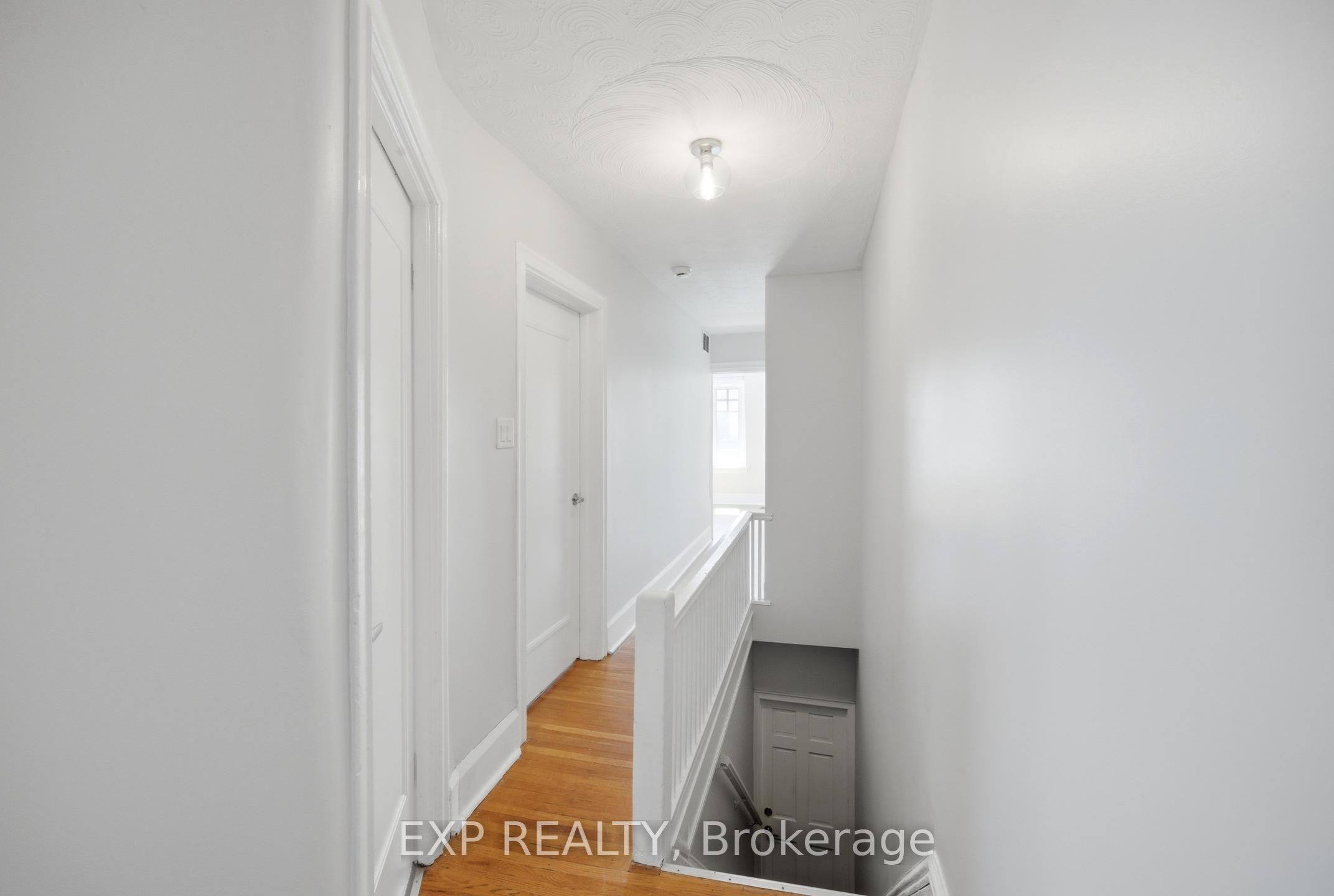 679 Ossington Avenue Property Photo 10