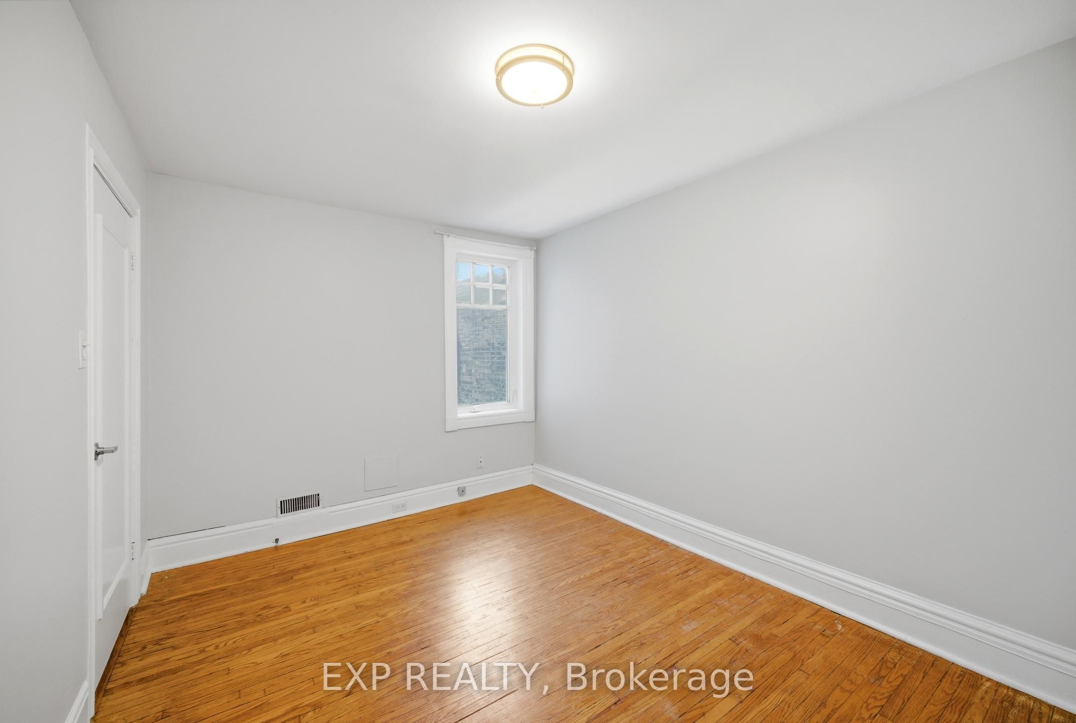 679 Ossington Avenue Property Photo 15