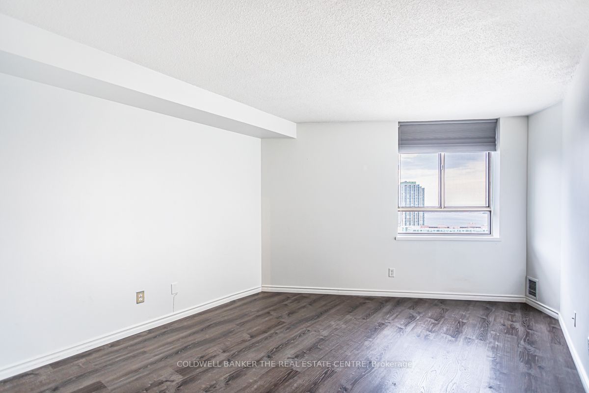 260 Queens Quay W 2708 Property Photo 14