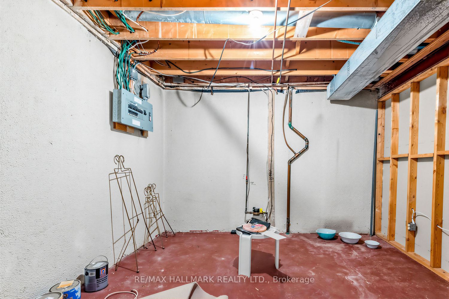 691 Conacher Drive Property Photo 31