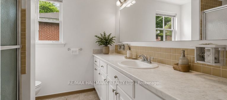 691 Conacher Drive Property Photo 32