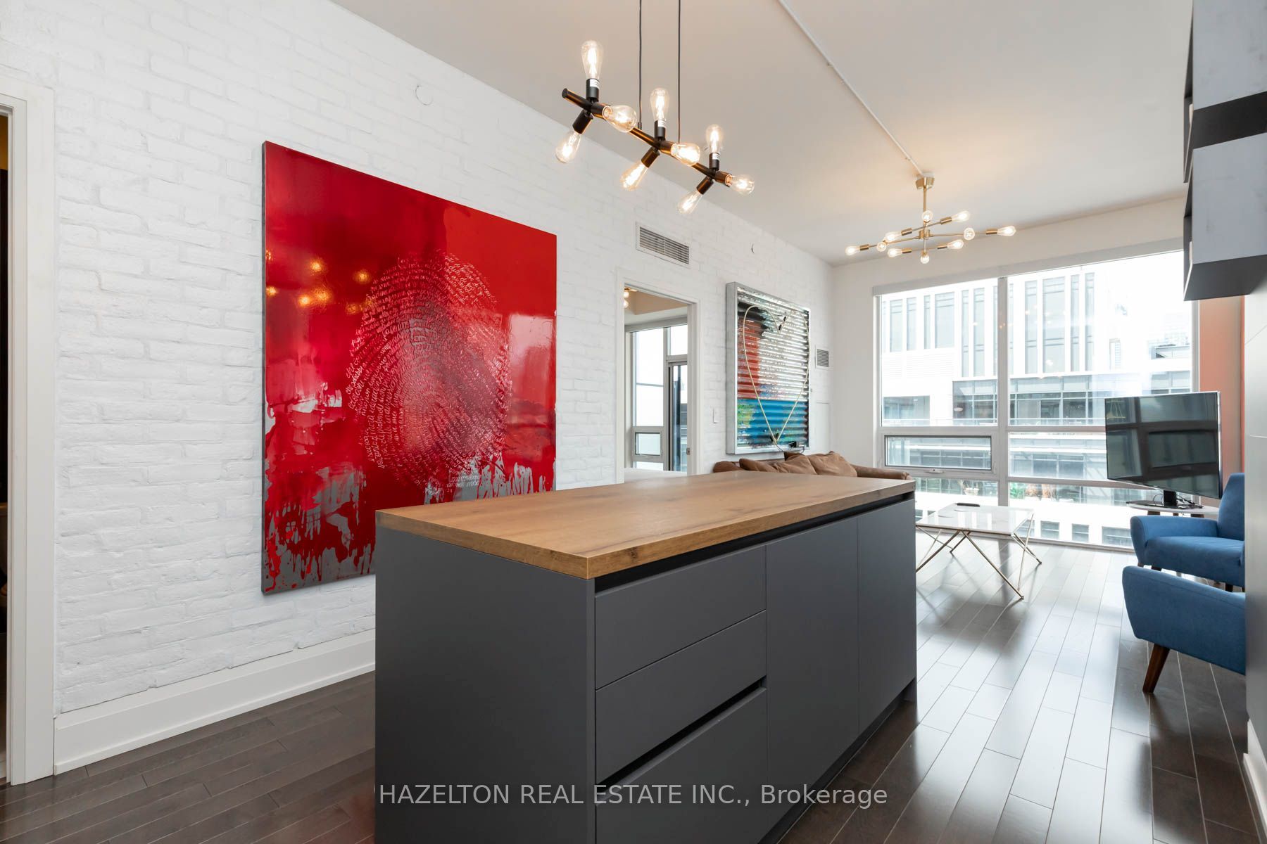 460 Adelaide Street E Ph103 Property Photo 11