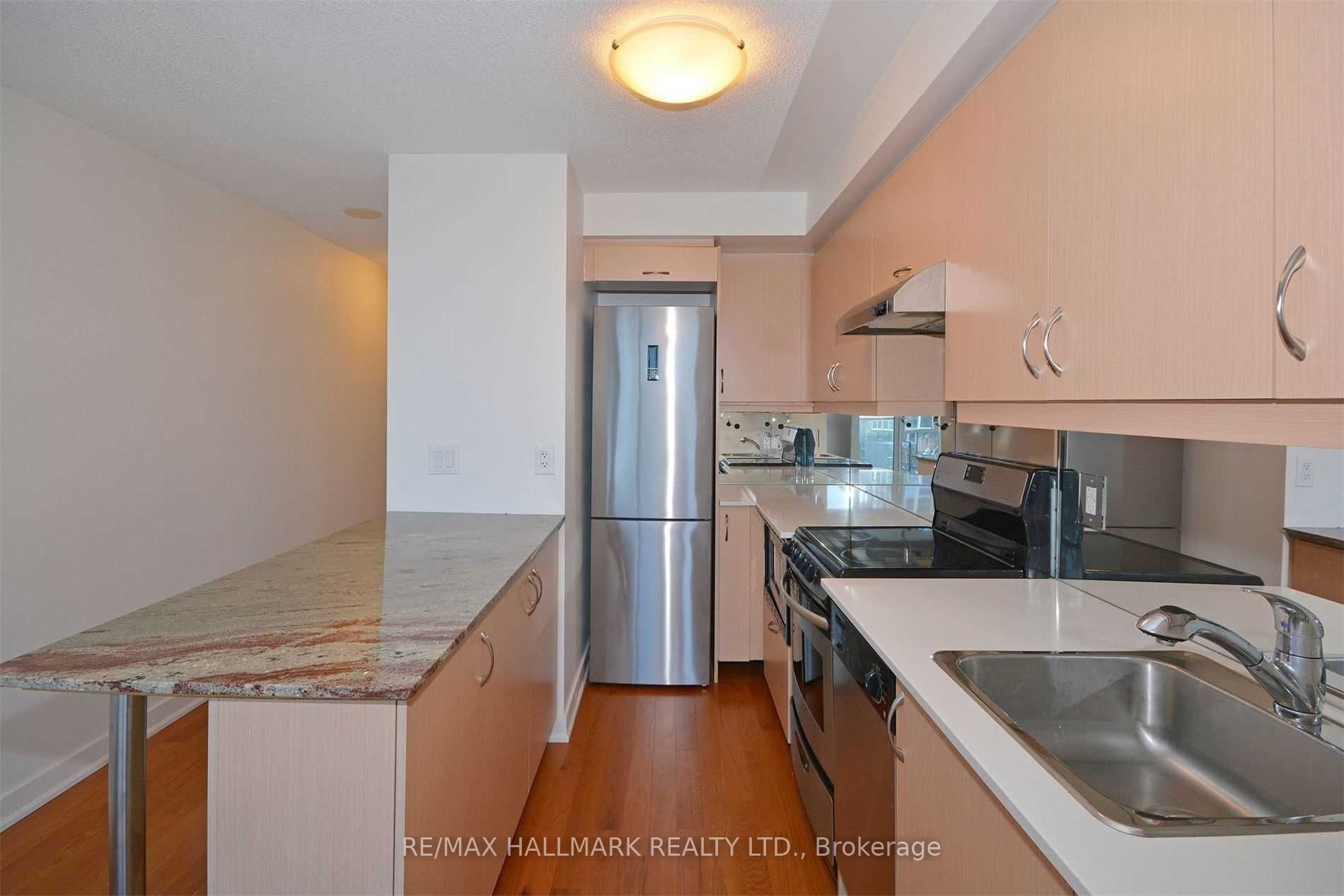 320 Richmond Street E 1201 Property Photo 6