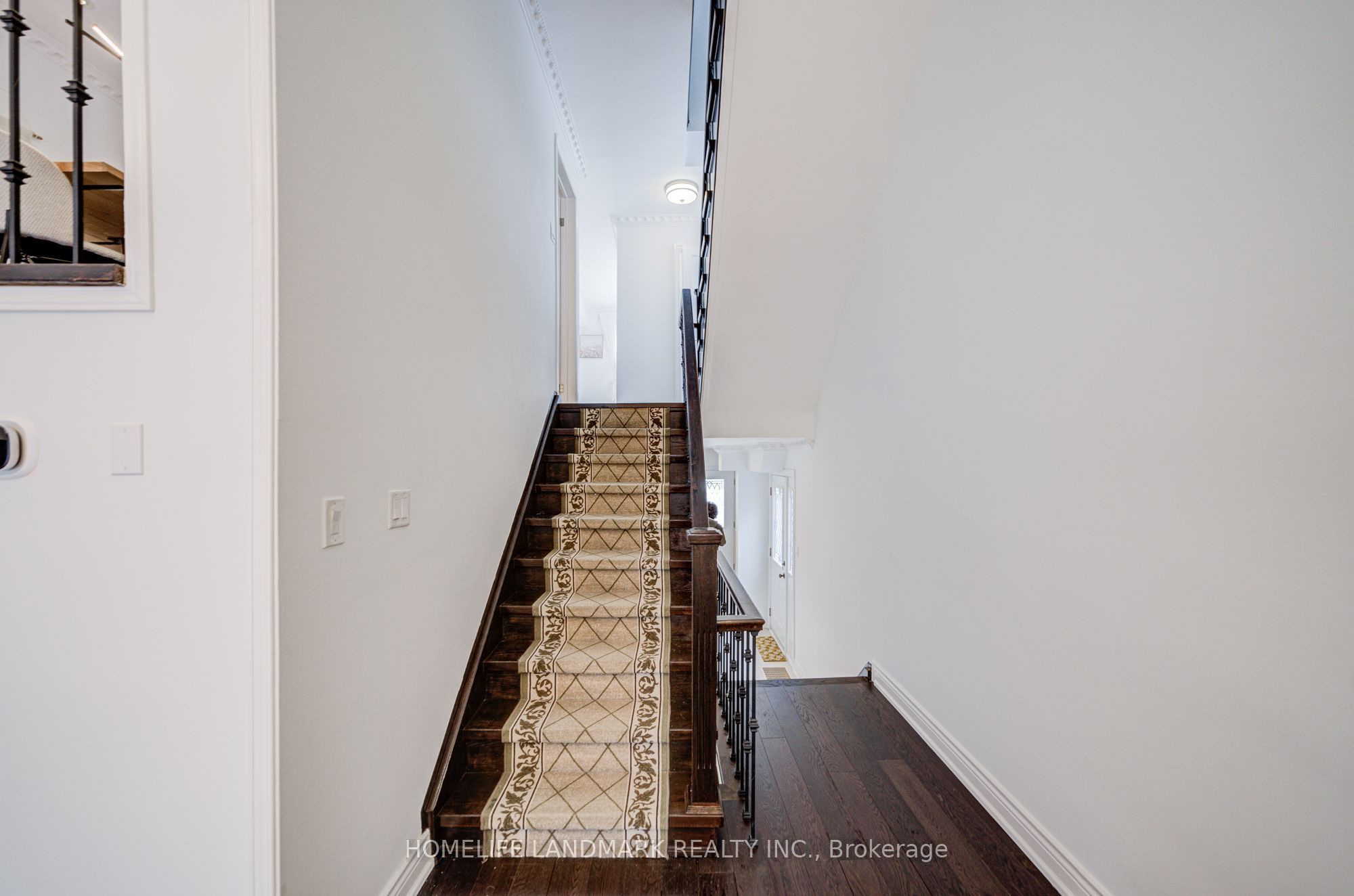 53 Chipwood Crescent Property Photo 7