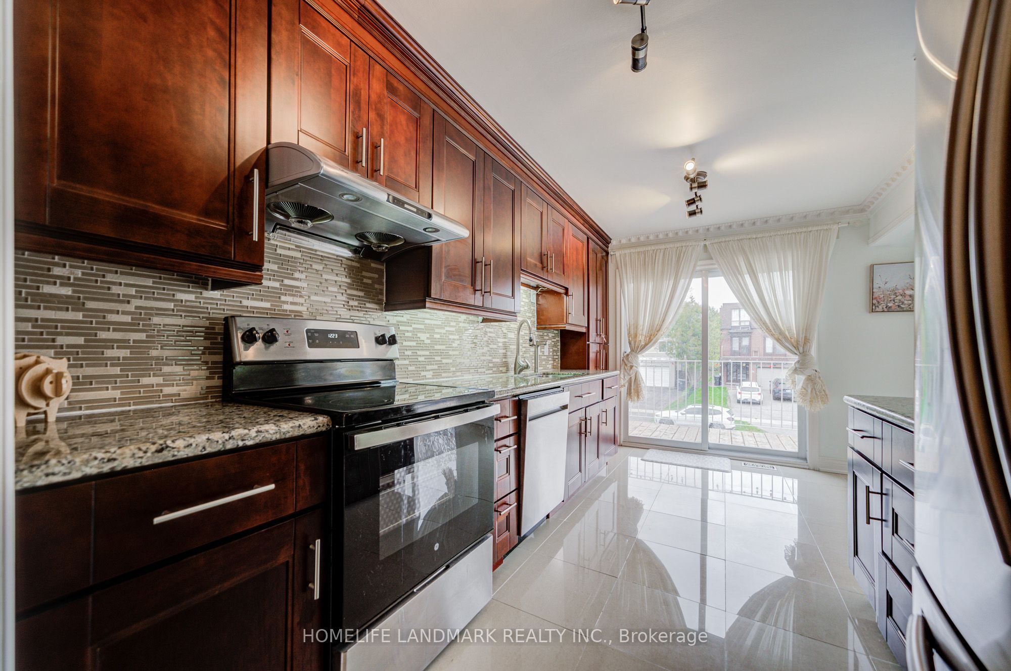 53 Chipwood Crescent Property Photo 13