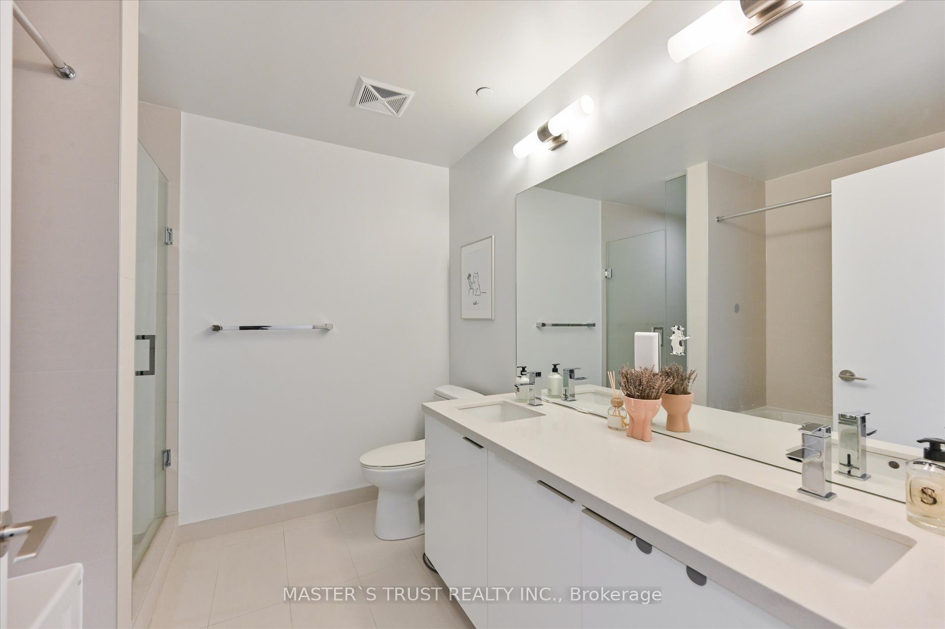 8 Eglinton Avenue E Ph5801 Property Photo 22