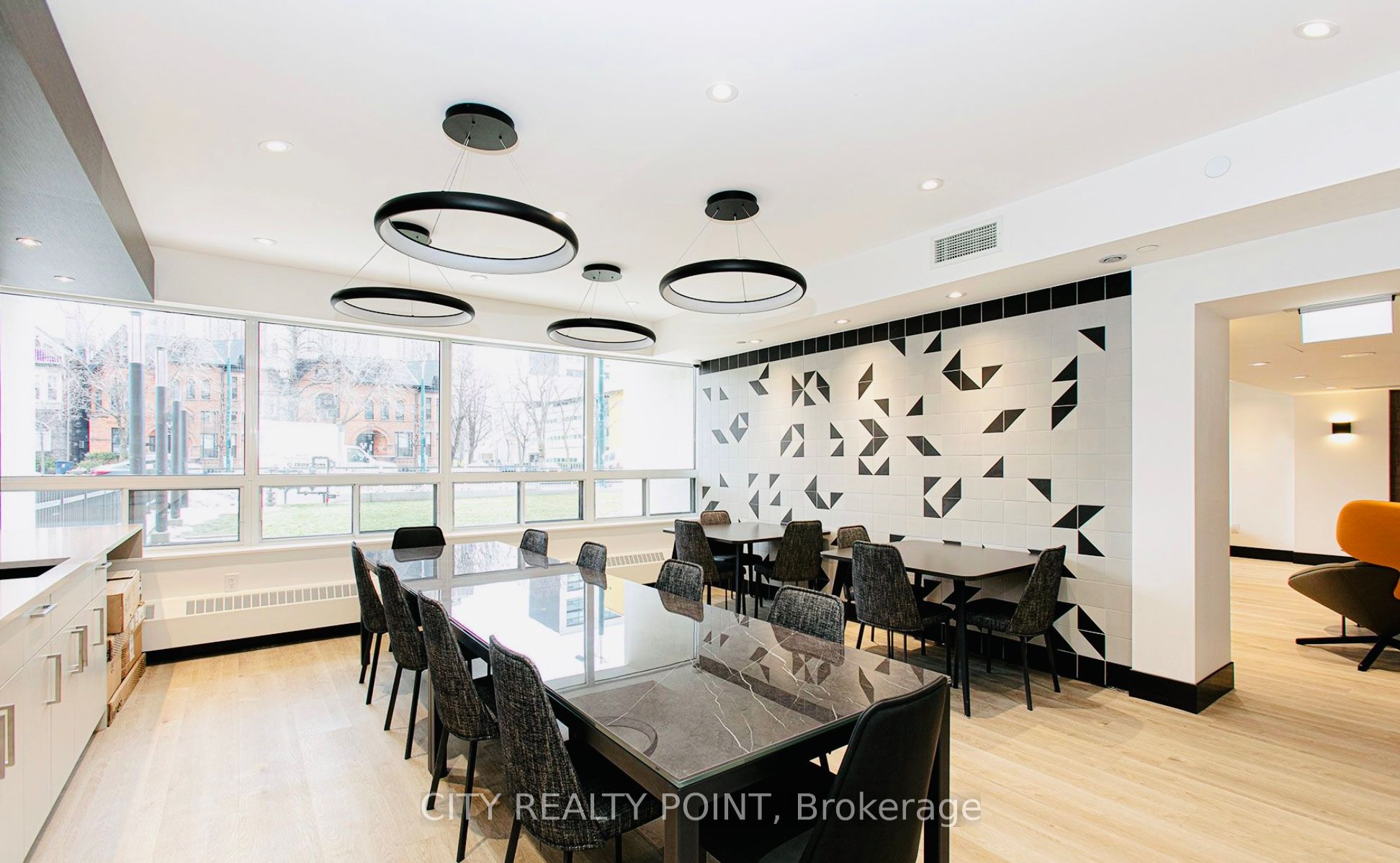 666 Spadina Avenue 1101 Property Photo 9
