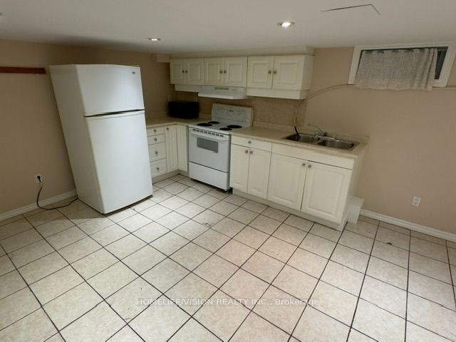 C13672802 Property Photo 4