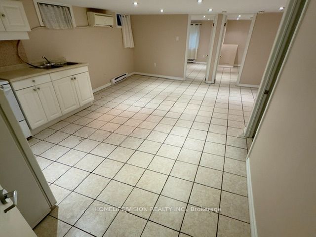 C13672802 Property Photo 5