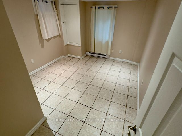 C13672802 Property Photo 10
