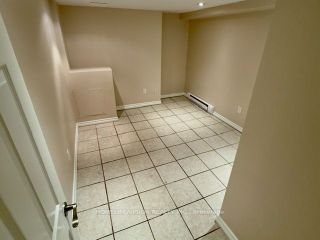C13672802 Property Photo 12