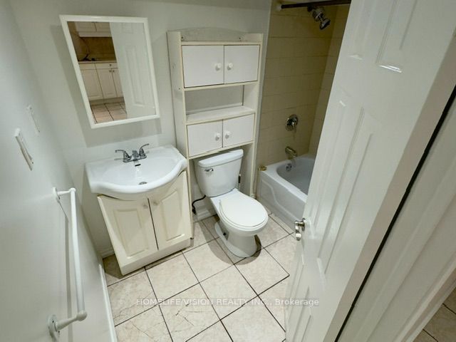 C13672802 Property Photo 13