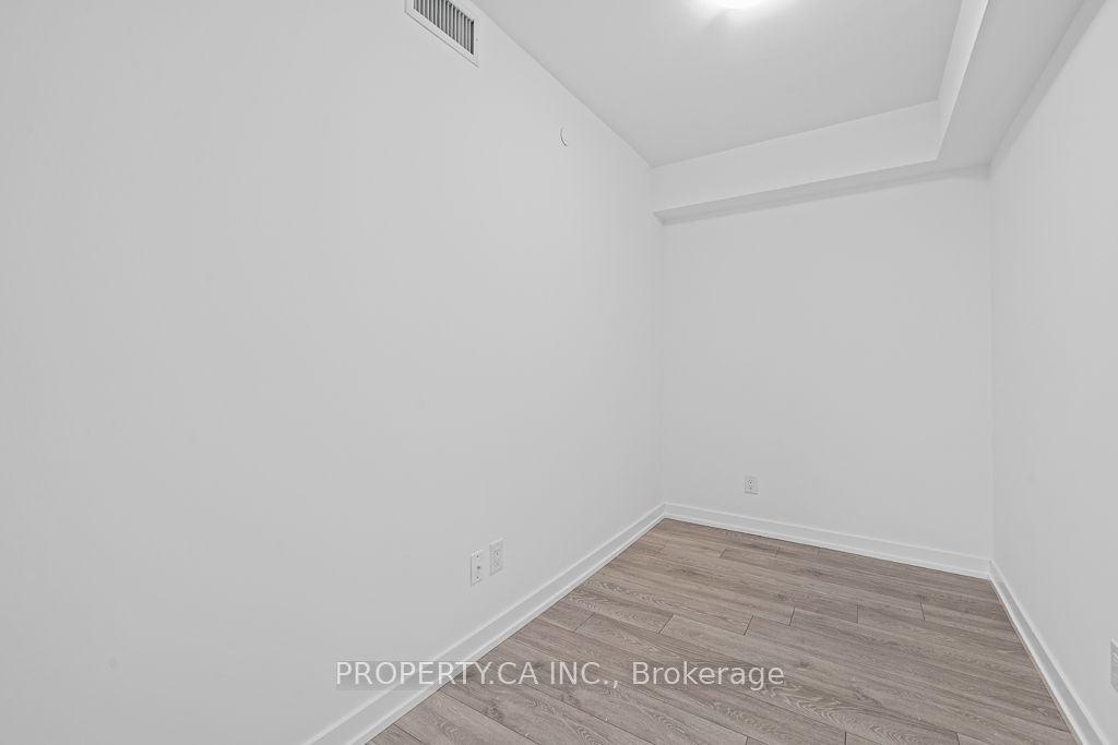 159 Wellesley Street E 2911 Property Photo 7