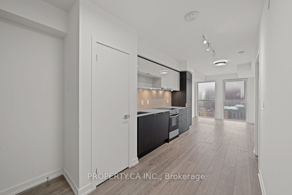 159 Wellesley Street E 2911 Property Photo 10