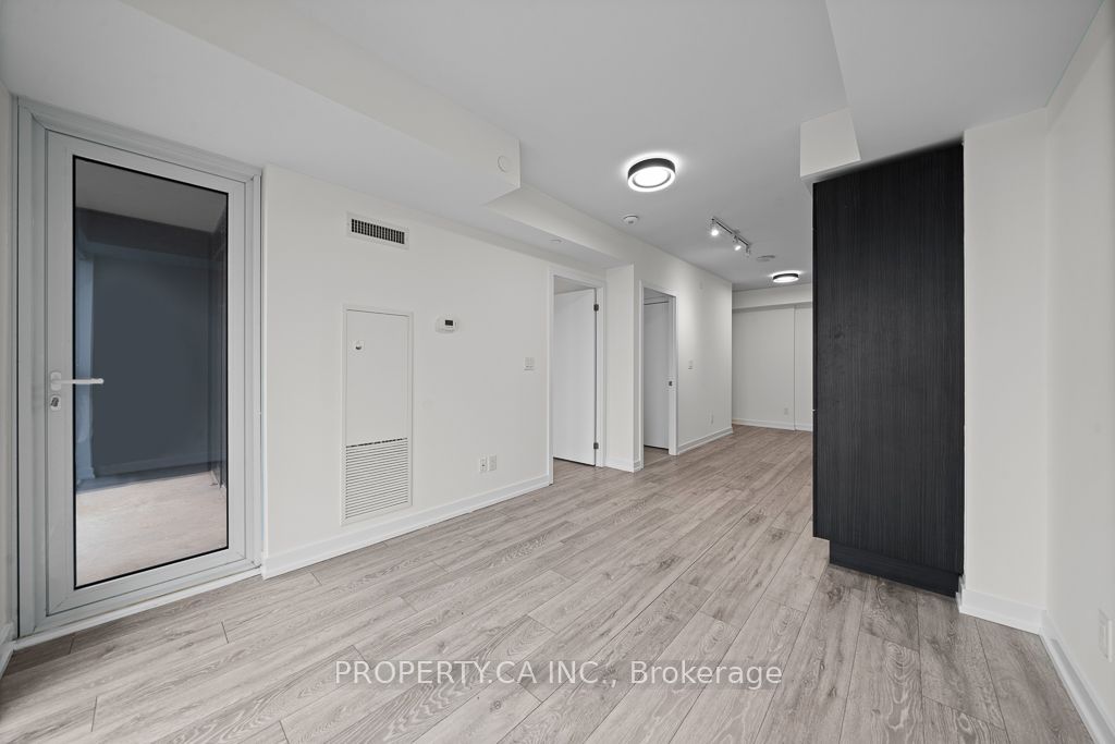 159 Wellesley Street E 2911 Property Photo 17