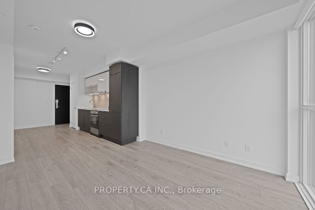159 Wellesley Street E 2911 Property Photo 18