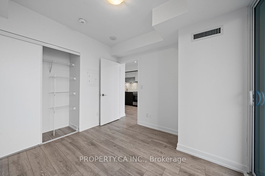 159 Wellesley Street E 2911 Property Photo 20
